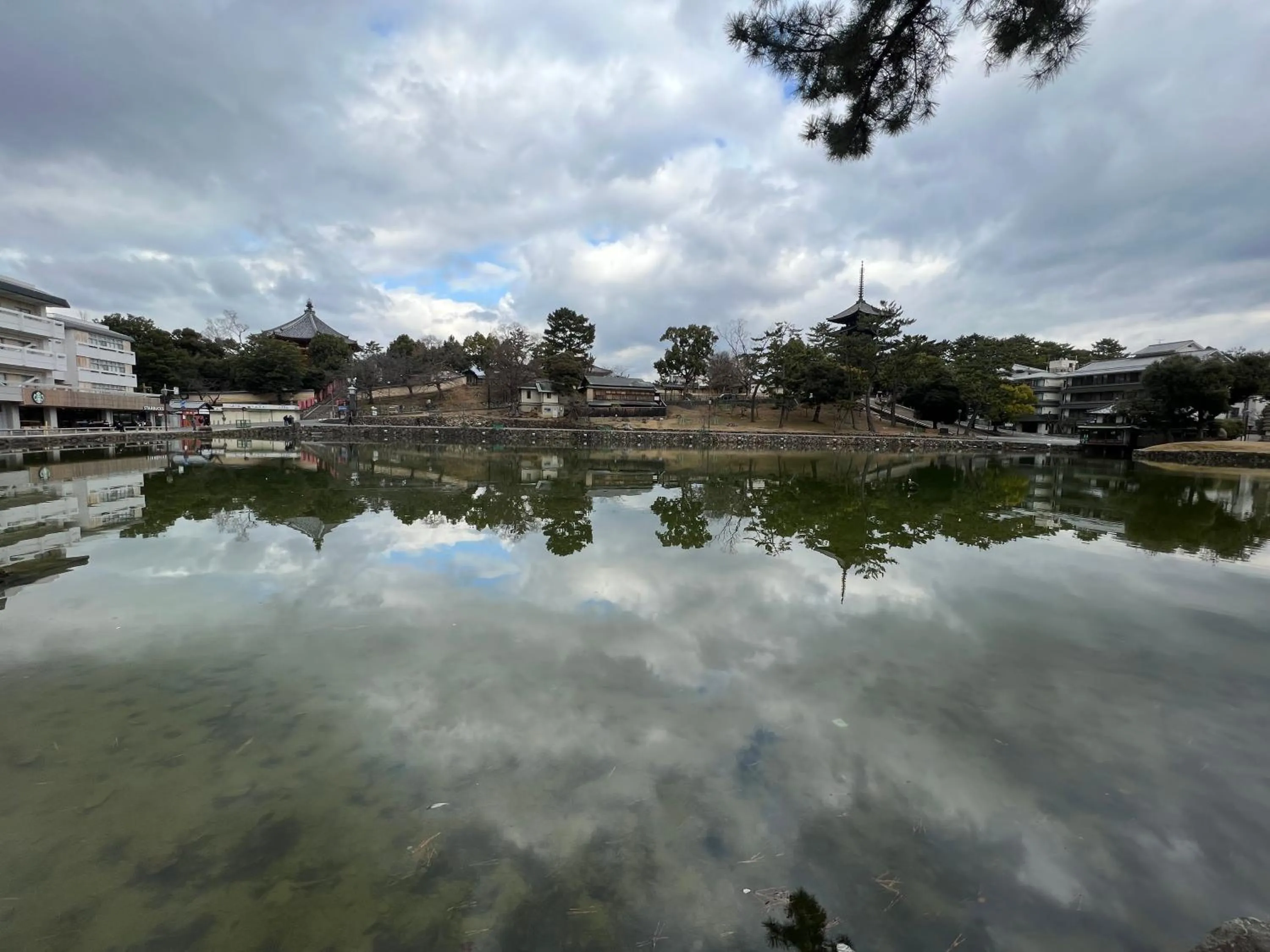 Lake view in Ryokan Kousen