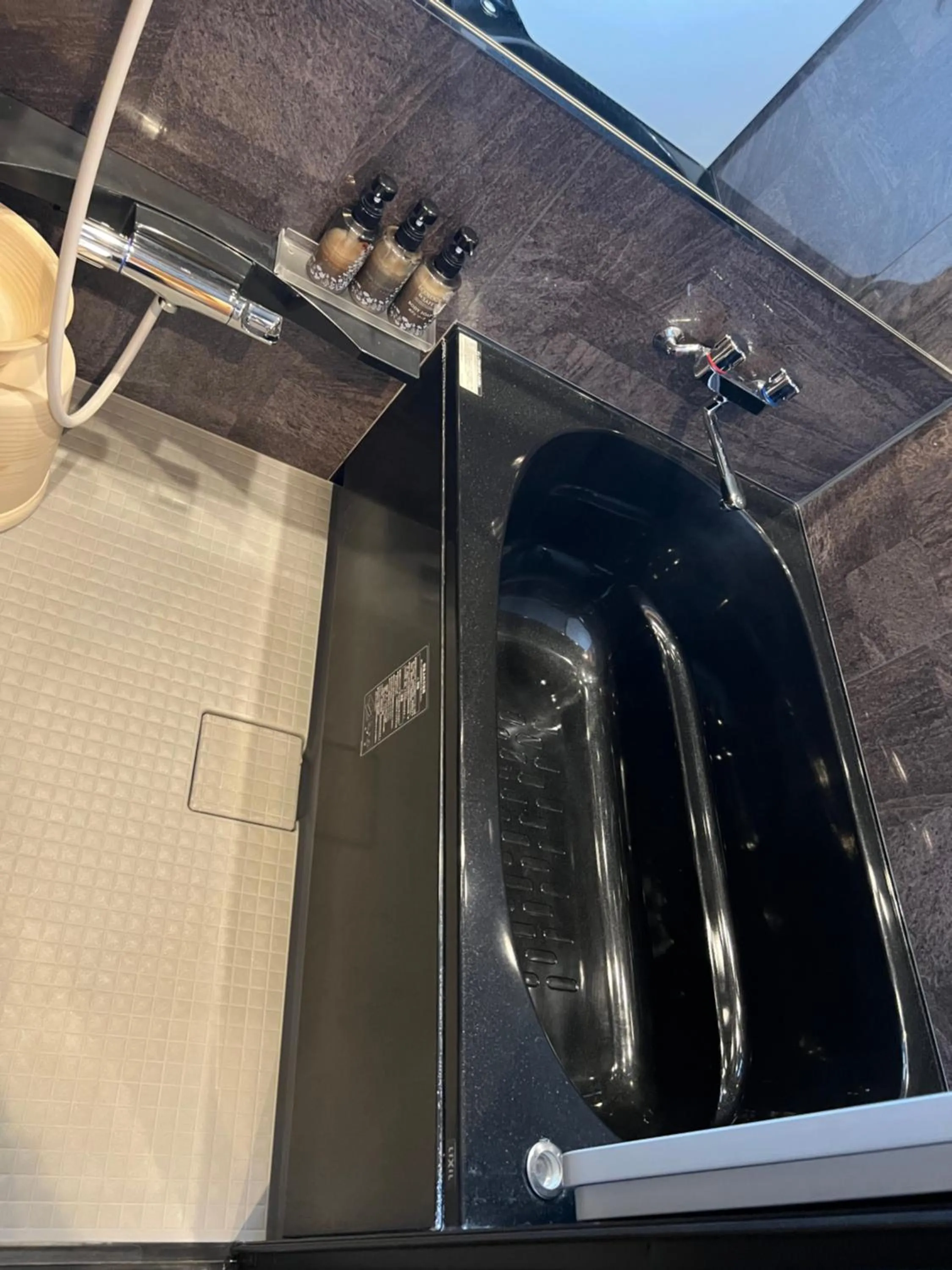 Shower in Ryokan Kousen