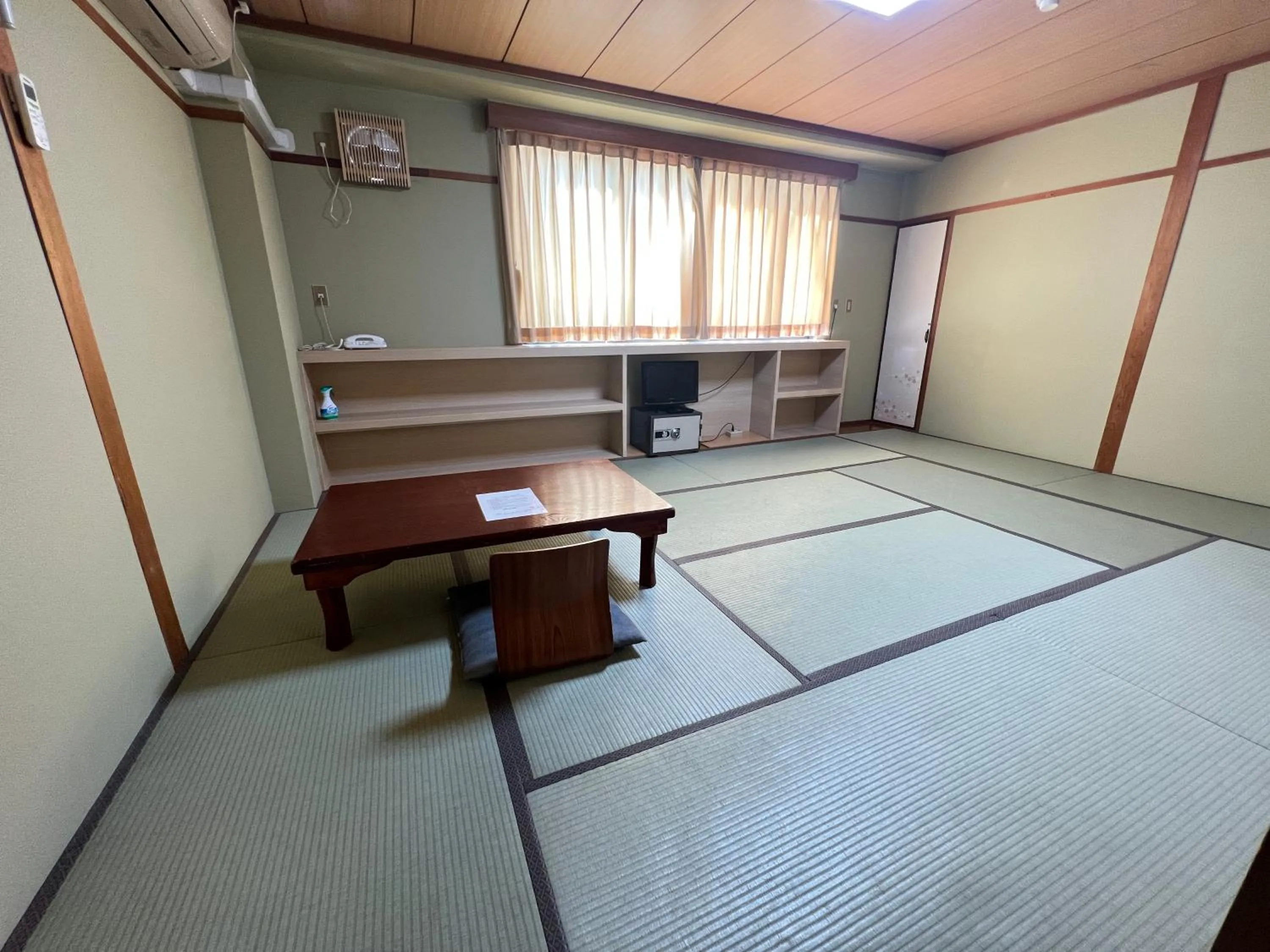 Living room in Ryokan Kousen