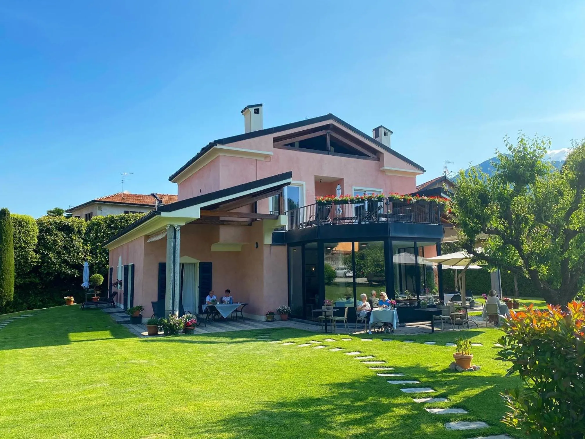 Villa Costantina with heated POOL