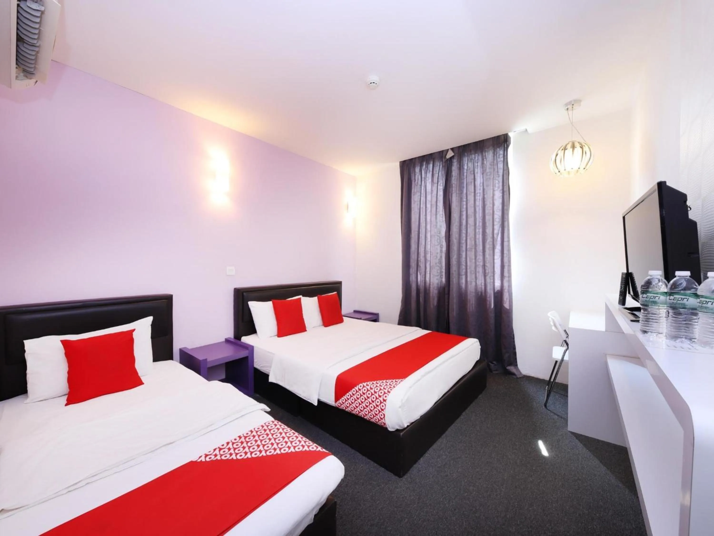 Photo of the whole room, Bed in Hotel O Marvelton Hotel