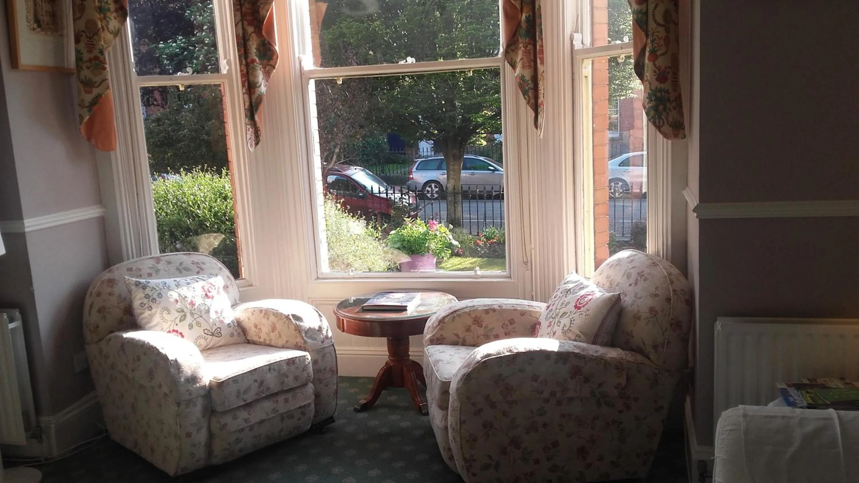 Seating area in St. Aiden's Guesthouse