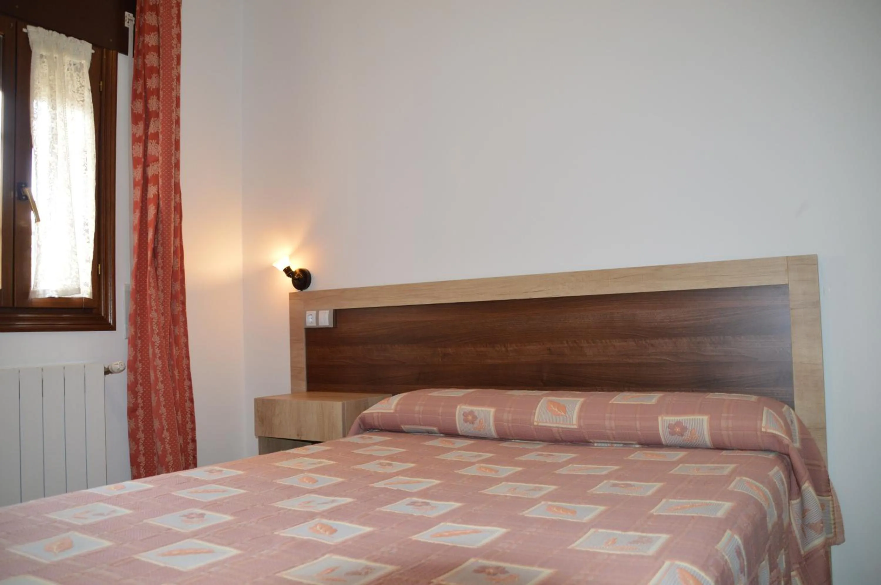 Bedroom, Bed in LABELLA - Hostal Rural Restaurante