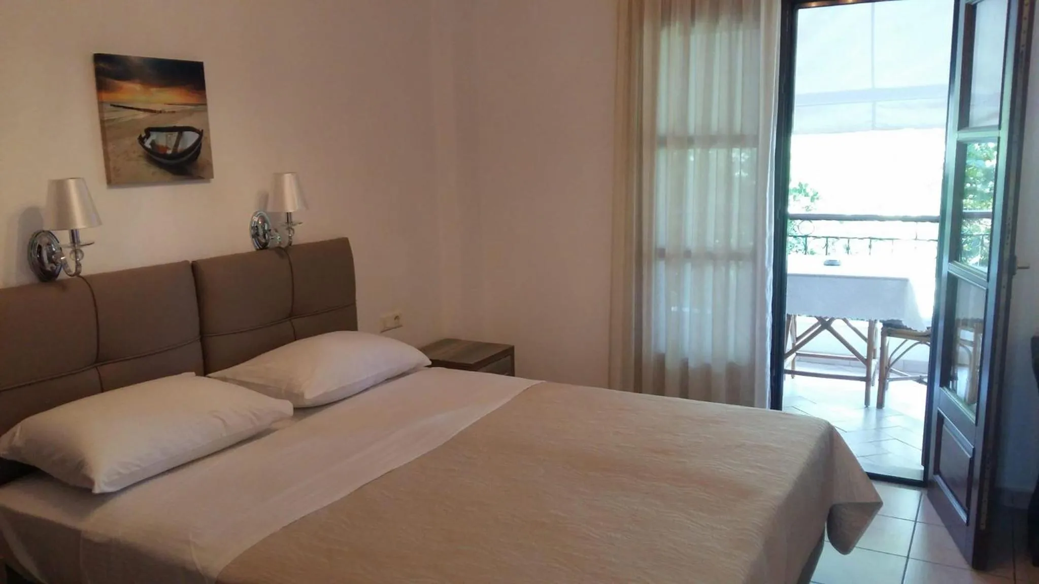 Bed in Star Paradise Hotel