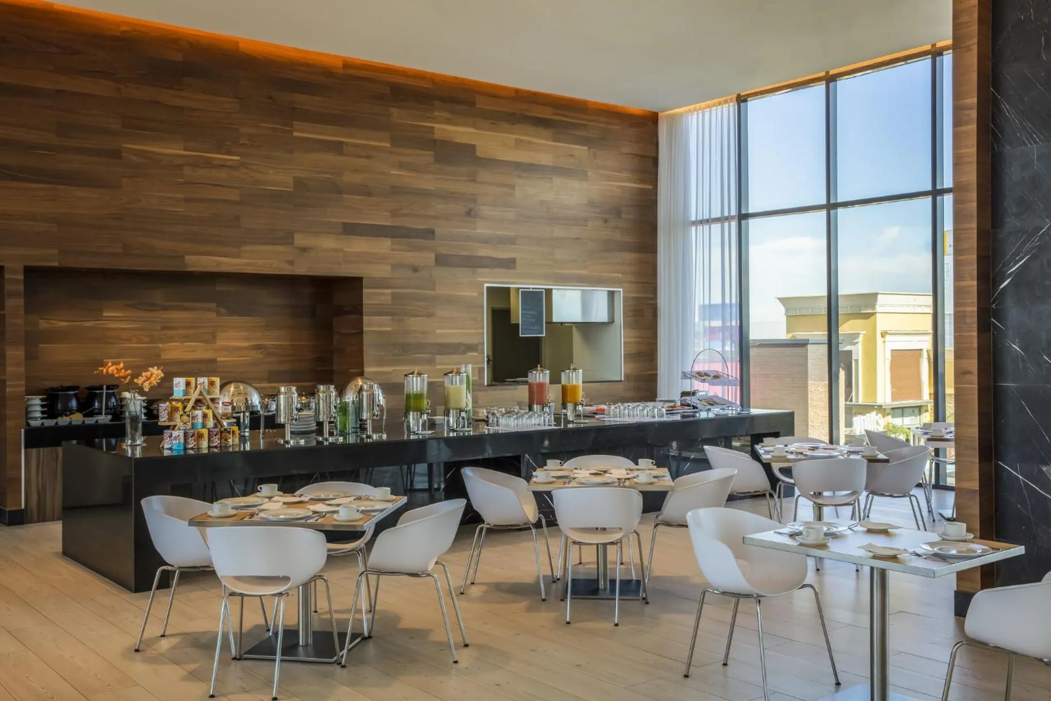 Restaurant/places to eat in Fiesta Inn Aguascalientes Patio