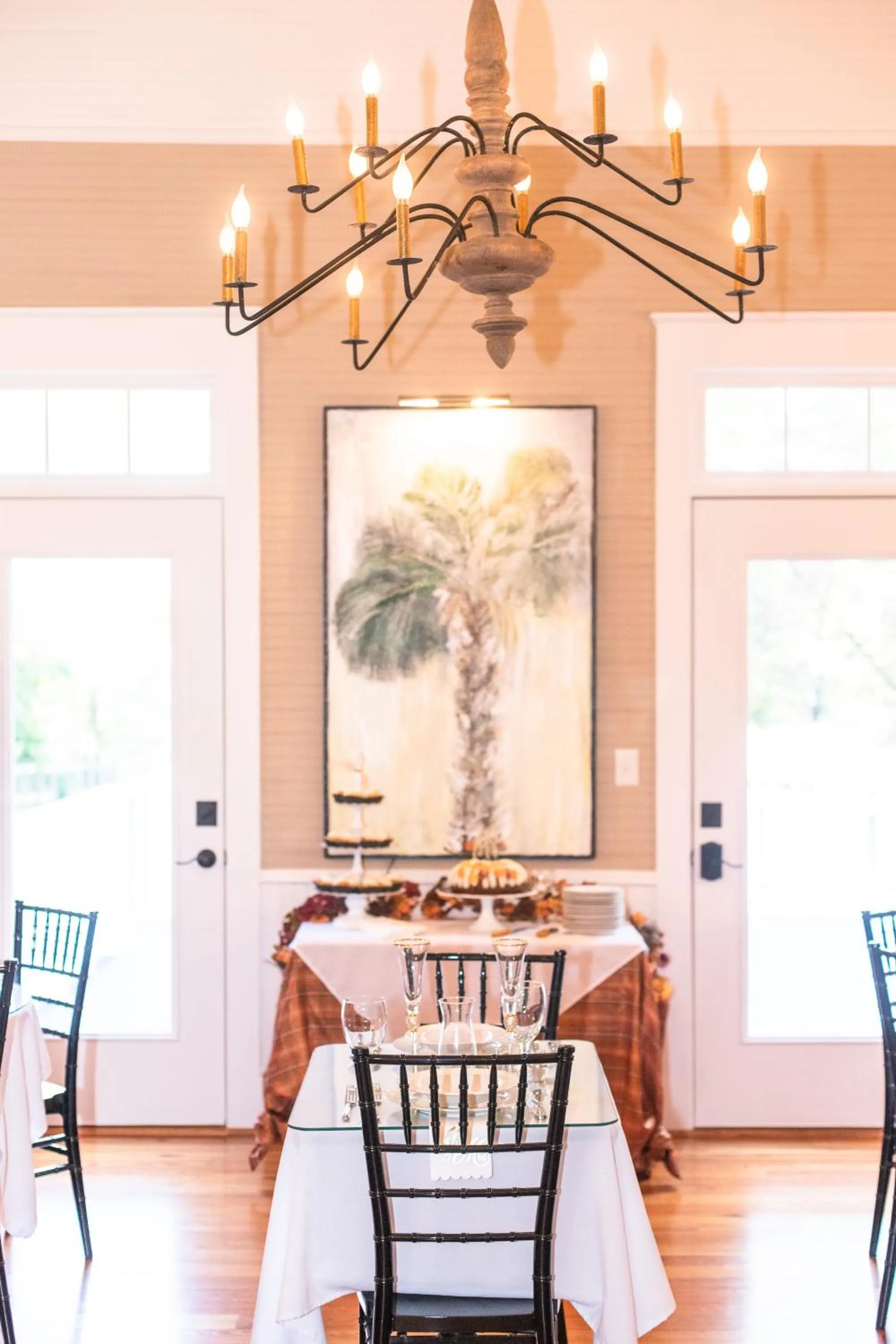 Restaurant/places to eat in Liberty Hall Bed and Breakfast