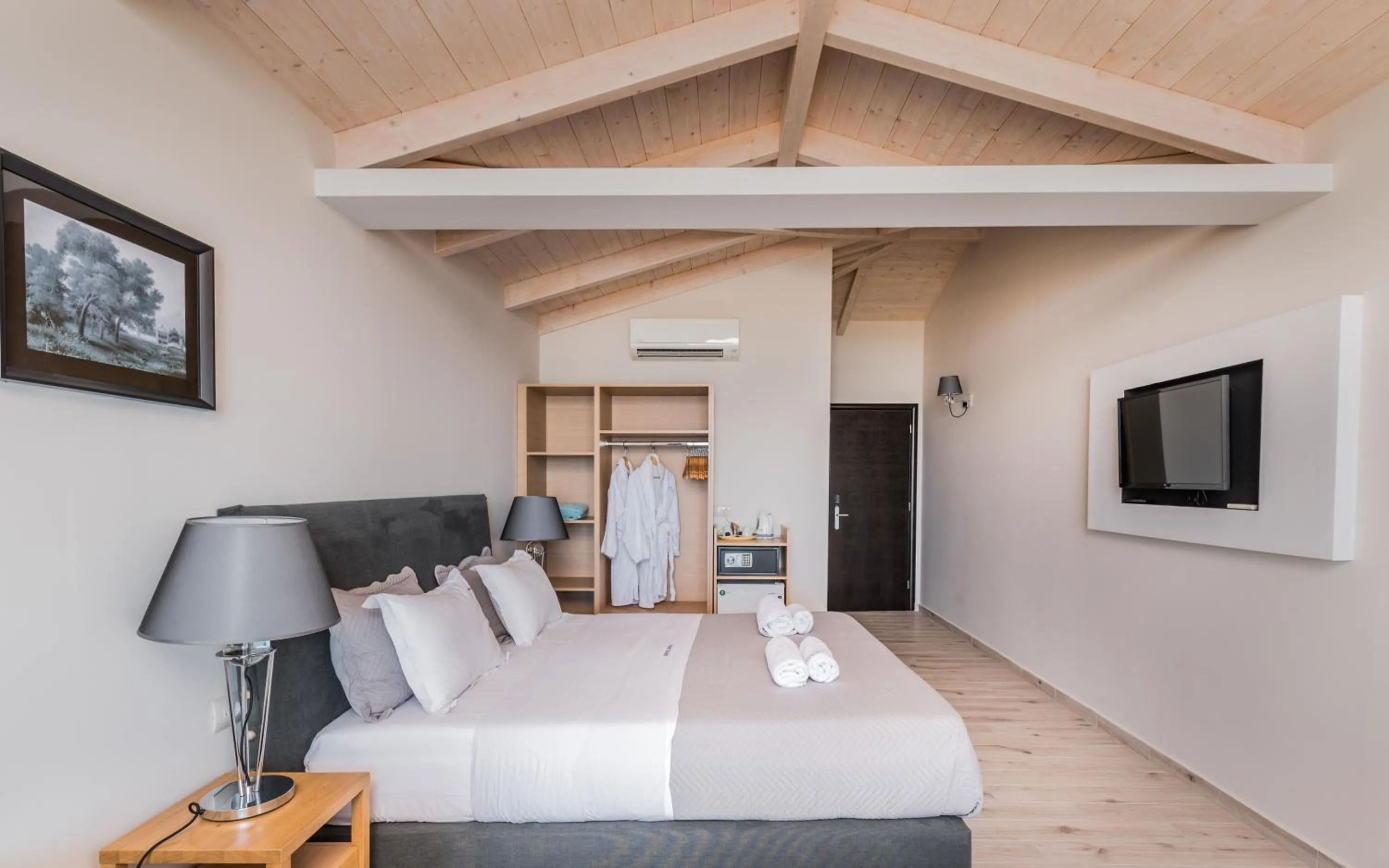 Bed in Crystal Beach Hotel