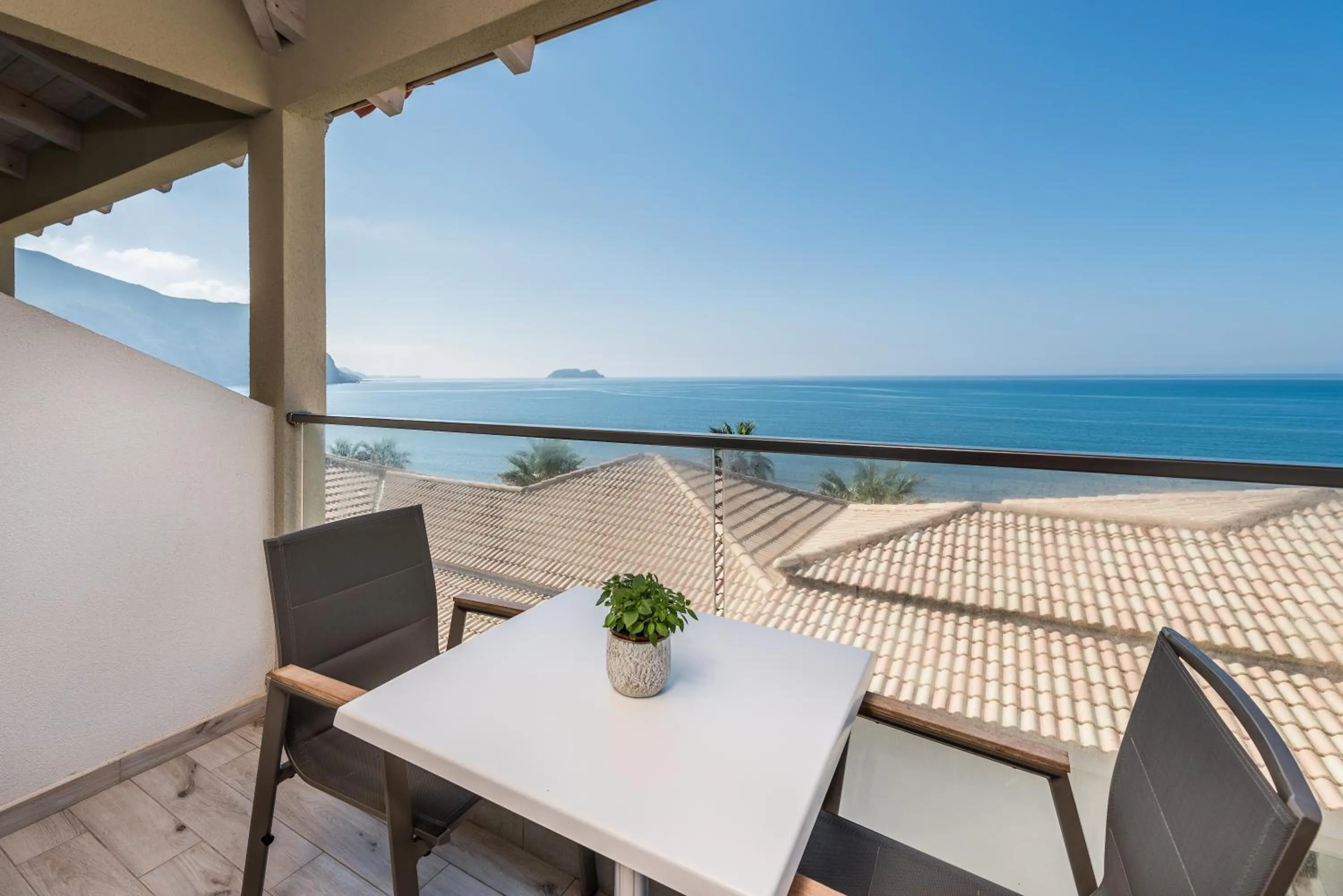 Balcony/Terrace in Crystal Beach Hotel
