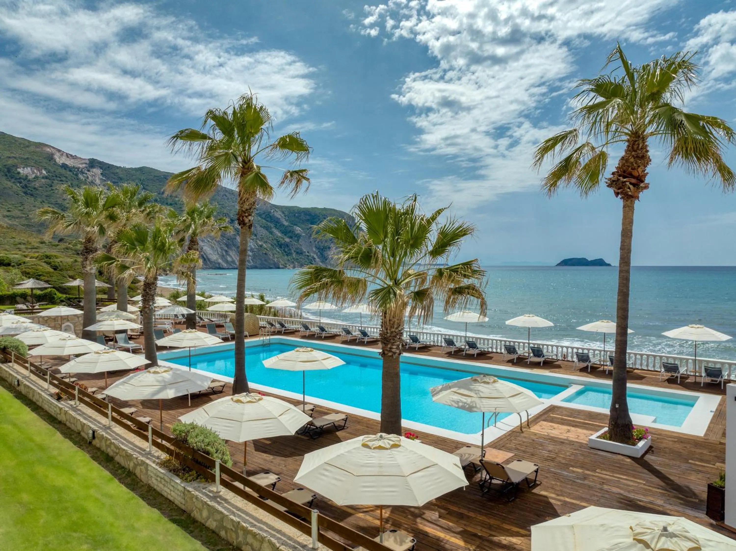 Swimming pool in Crystal Beach Hotel
