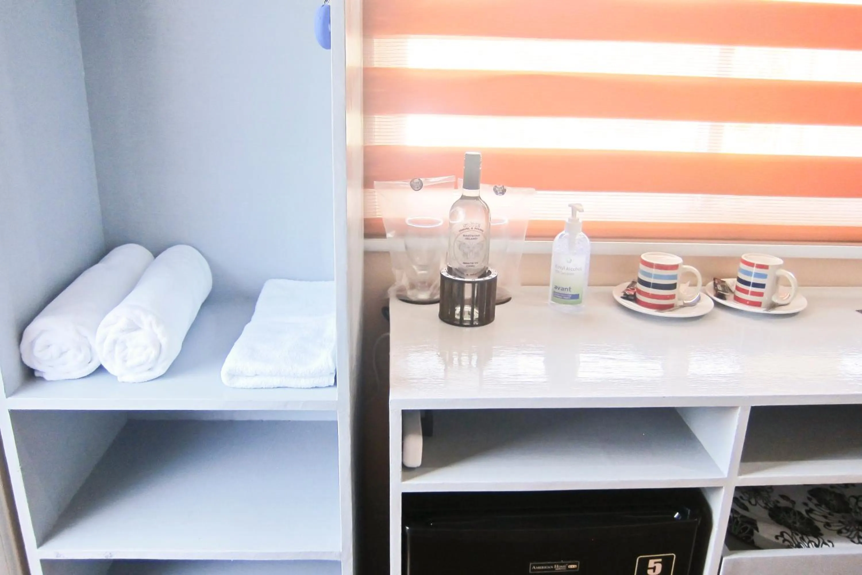 Coffee/tea facilities, Bed in SMAK's Hotel