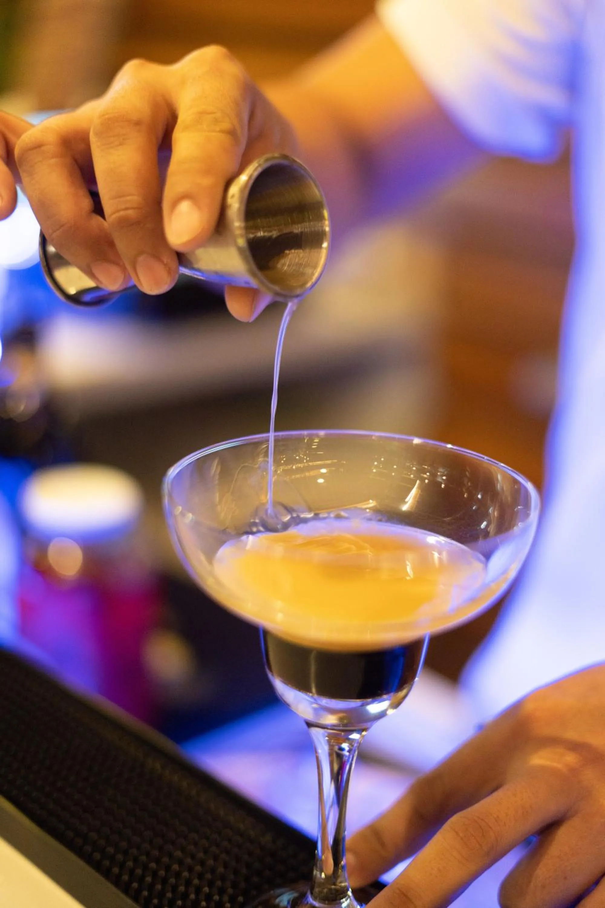 People in SMAK's Hotel