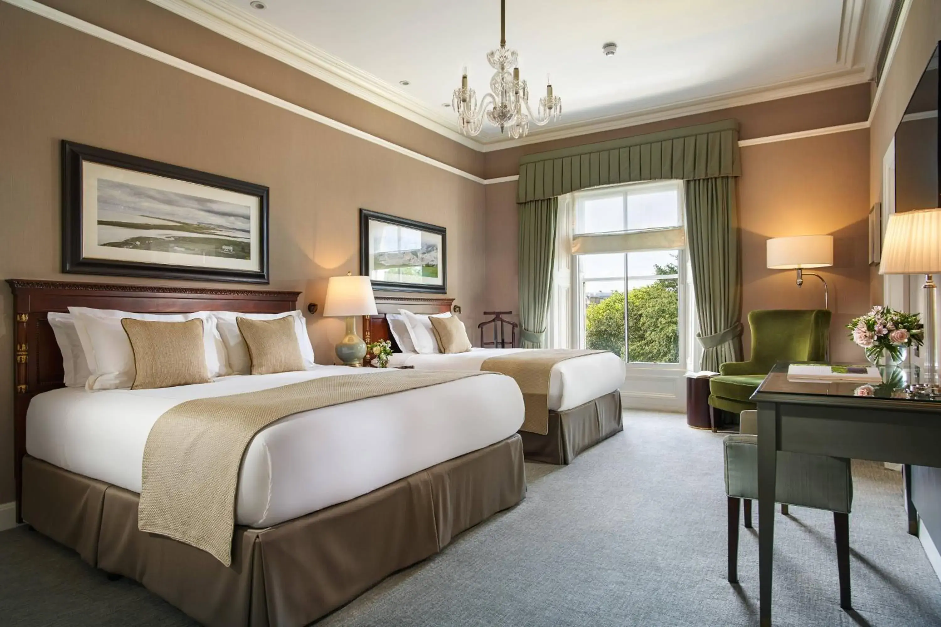 Large One-Bedroom Suite with Two Double Beds in The Shelbourne, Autograph Collection Large One-Bedroom Suite with Two Double Beds in The Shelbourne, Autograph Collection