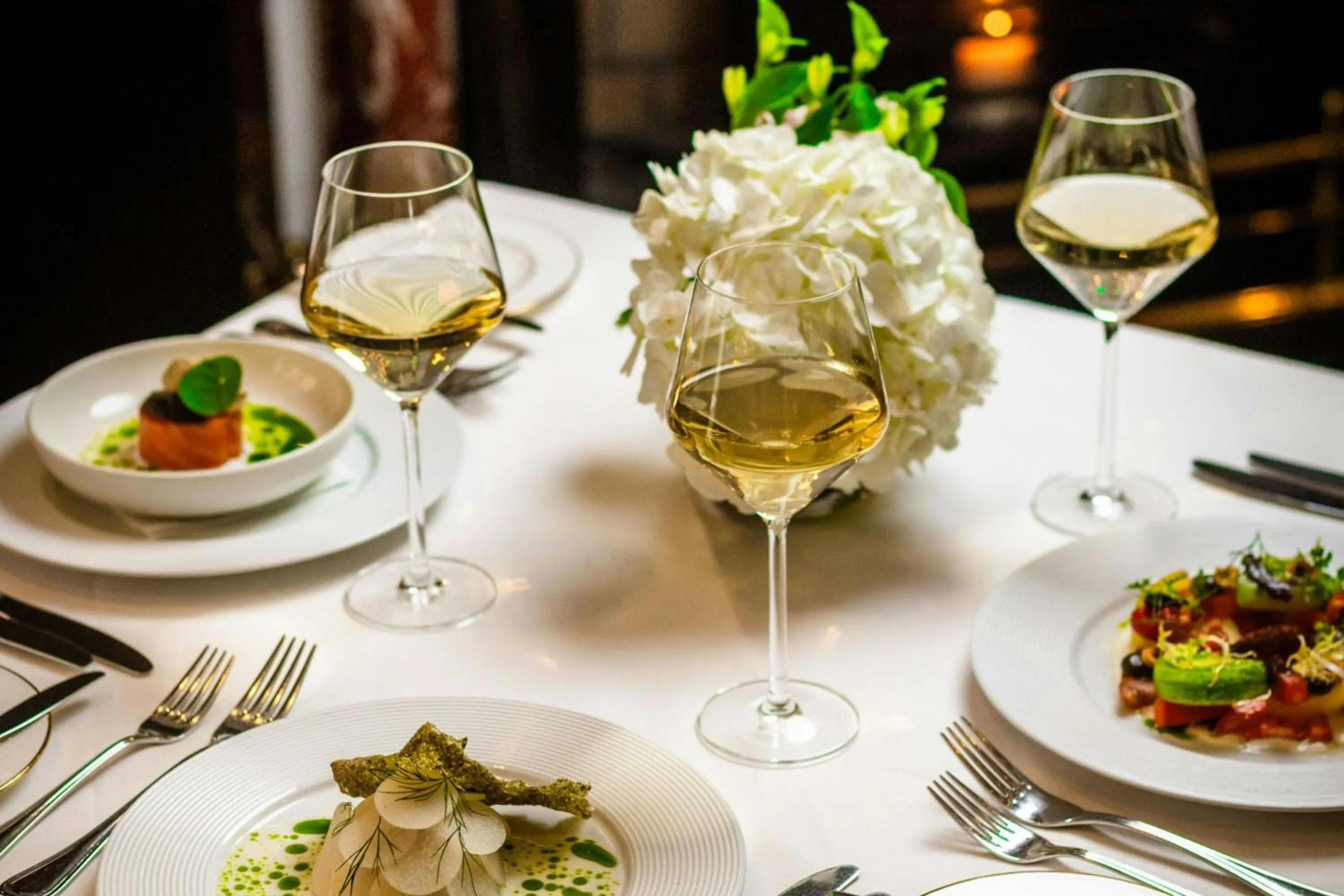 Restaurant/places to eat in The Shelbourne, Autograph Collection