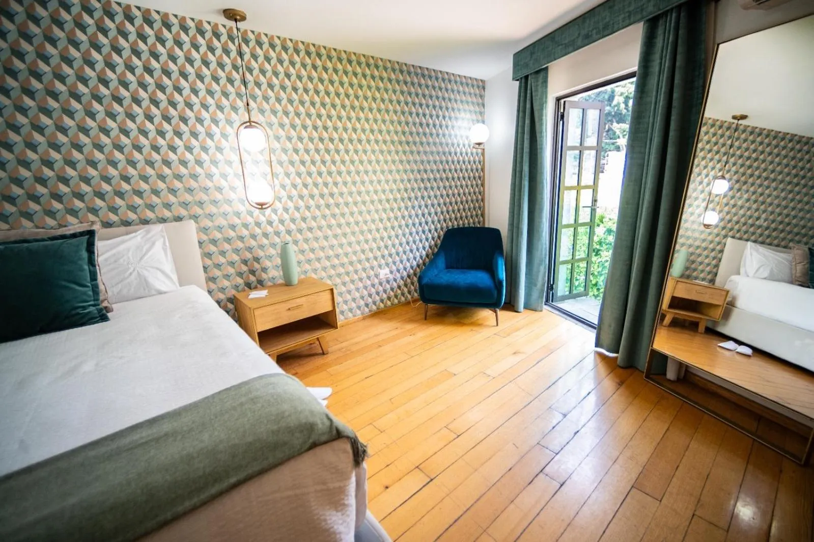 furniture, Bed in Hotel Roma 191