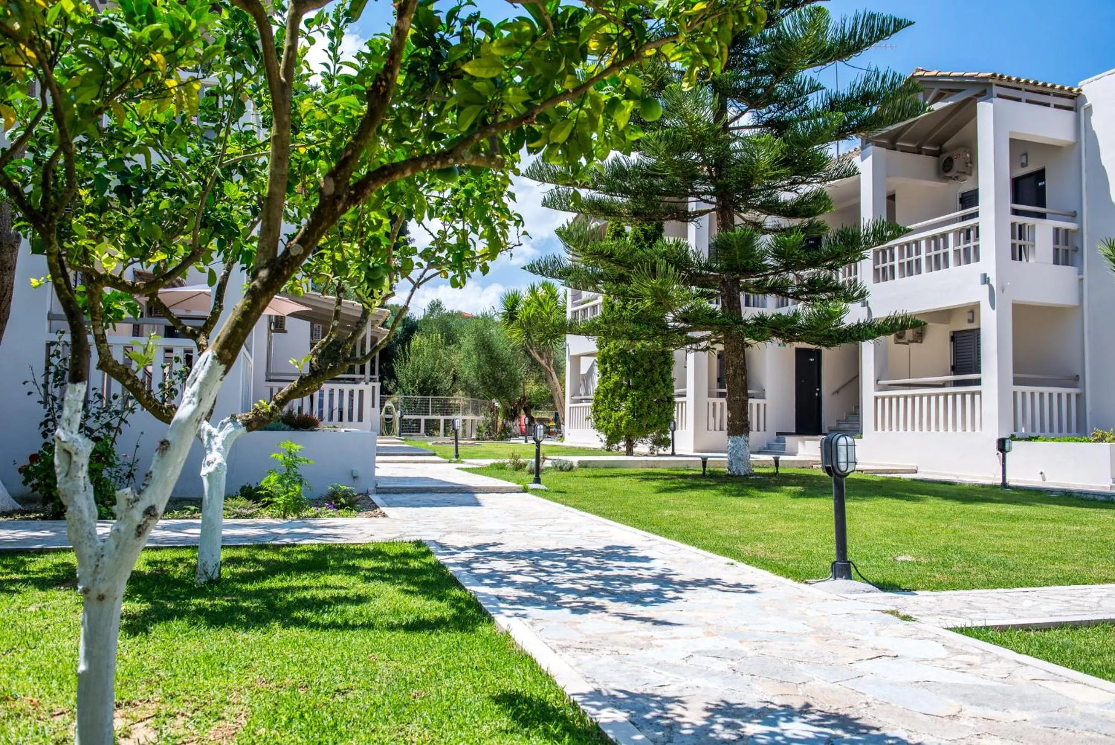 Garden in Trianon Studios