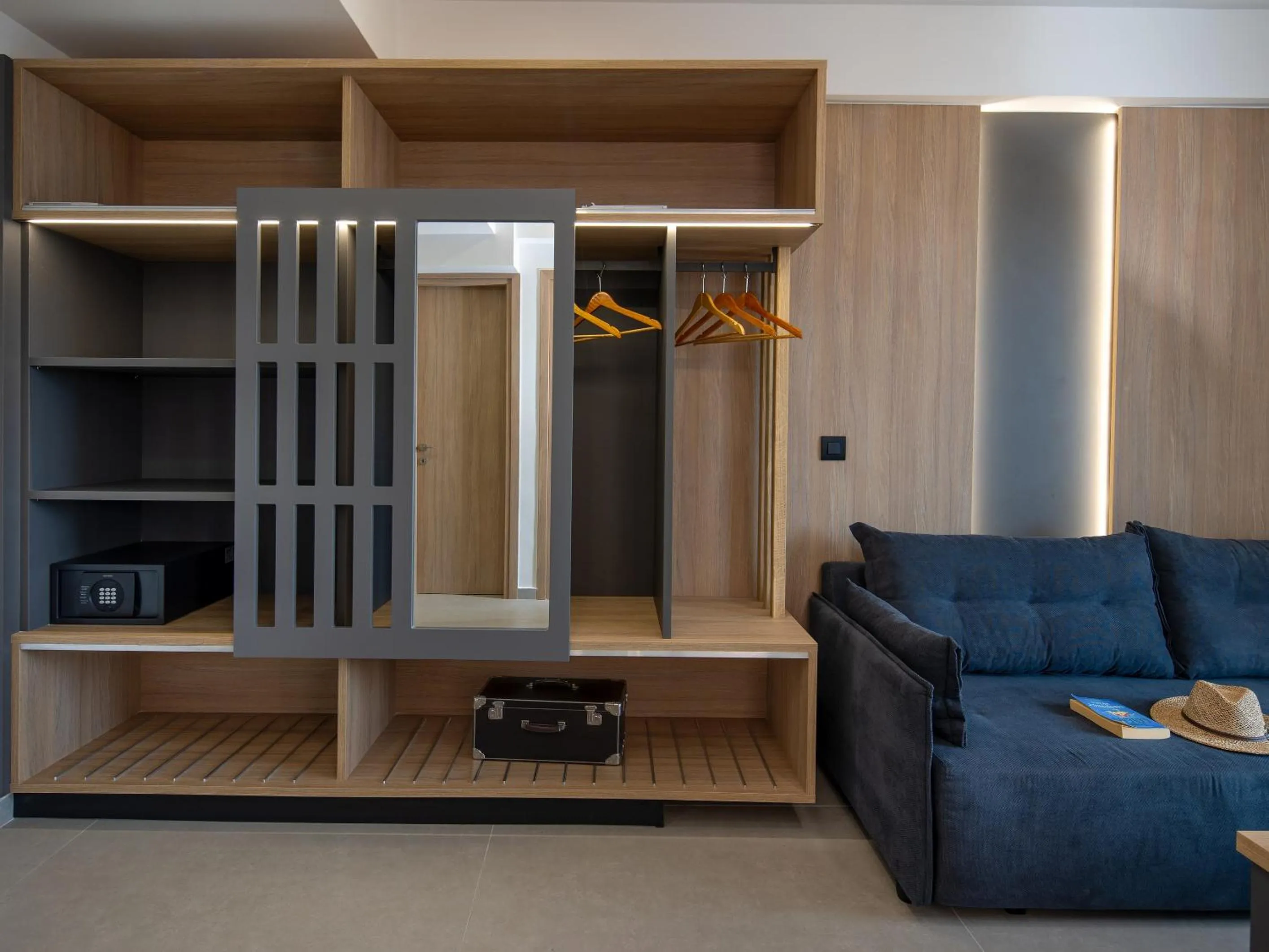 Oscar Suites & Village