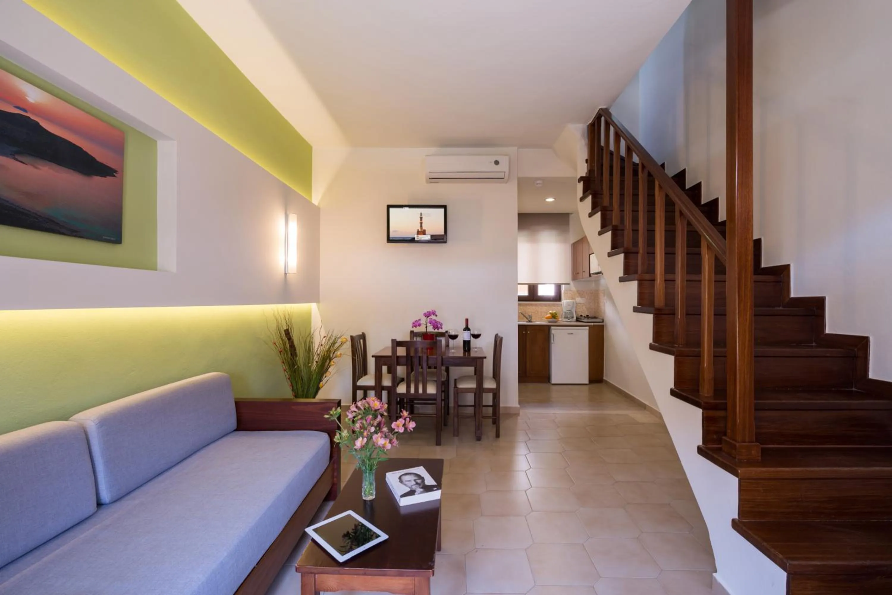 Kitchen or kitchenette in Oscar Suites & Village