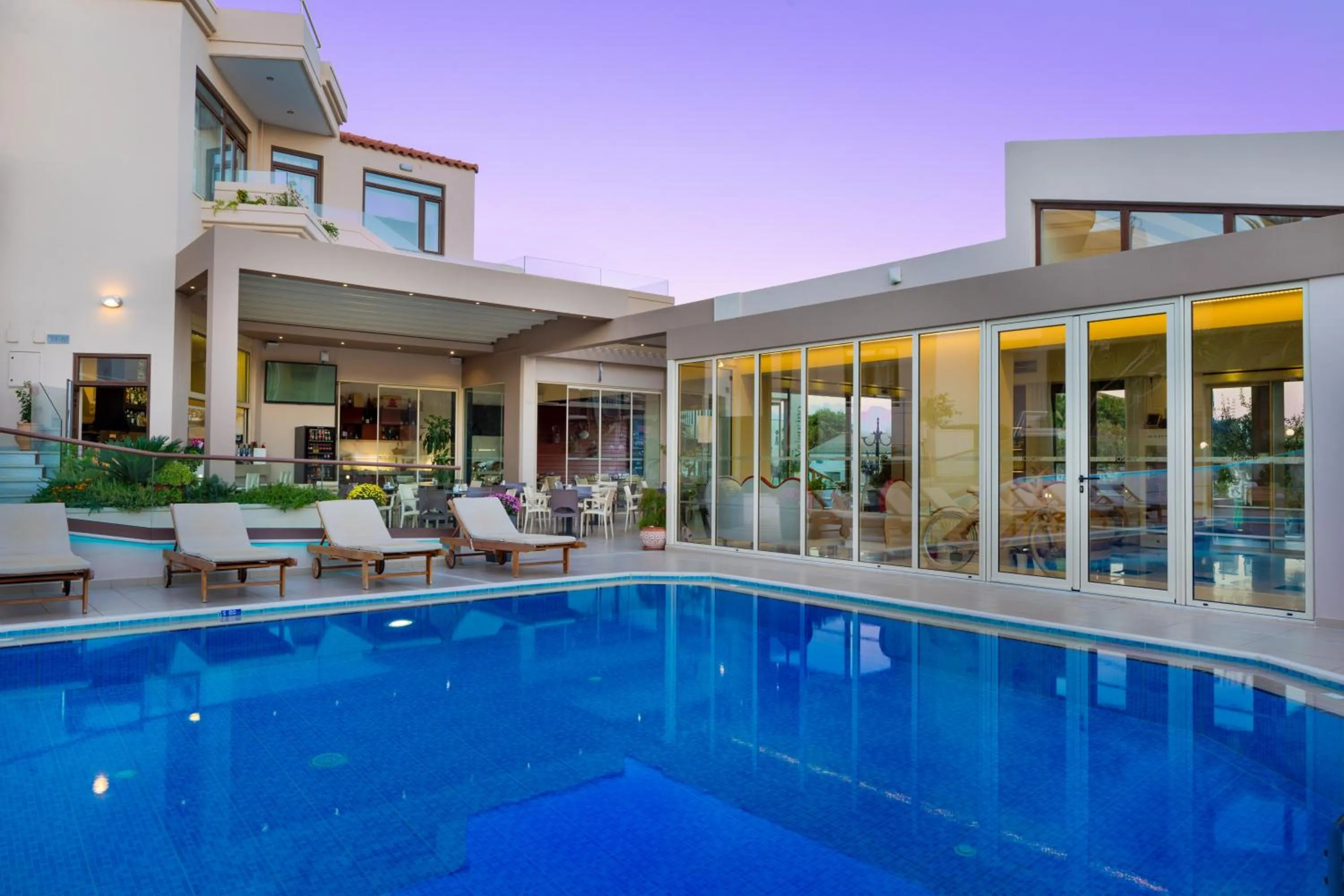 Property building in Oscar Suites & Village