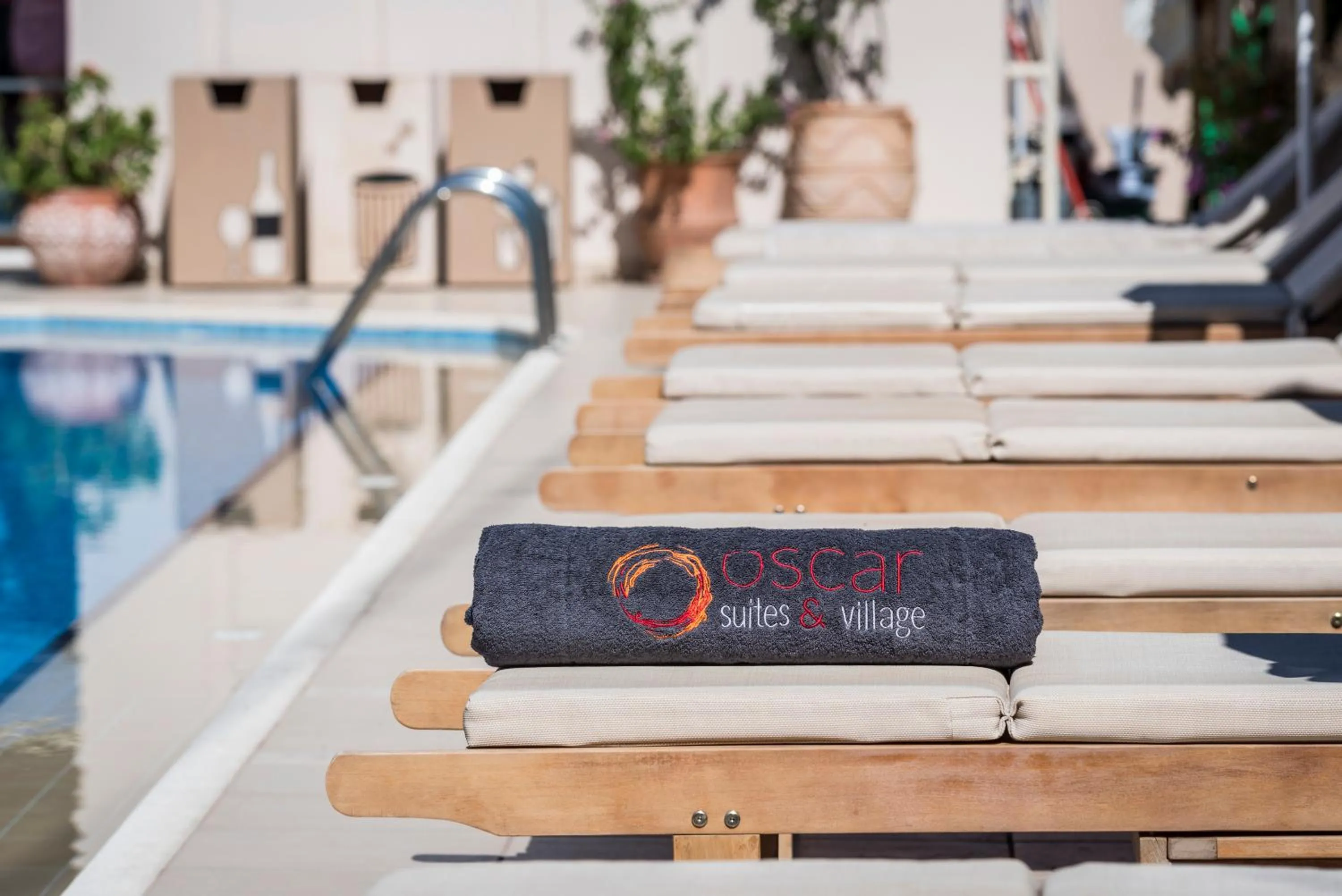 Swimming pool in Oscar Suites & Village