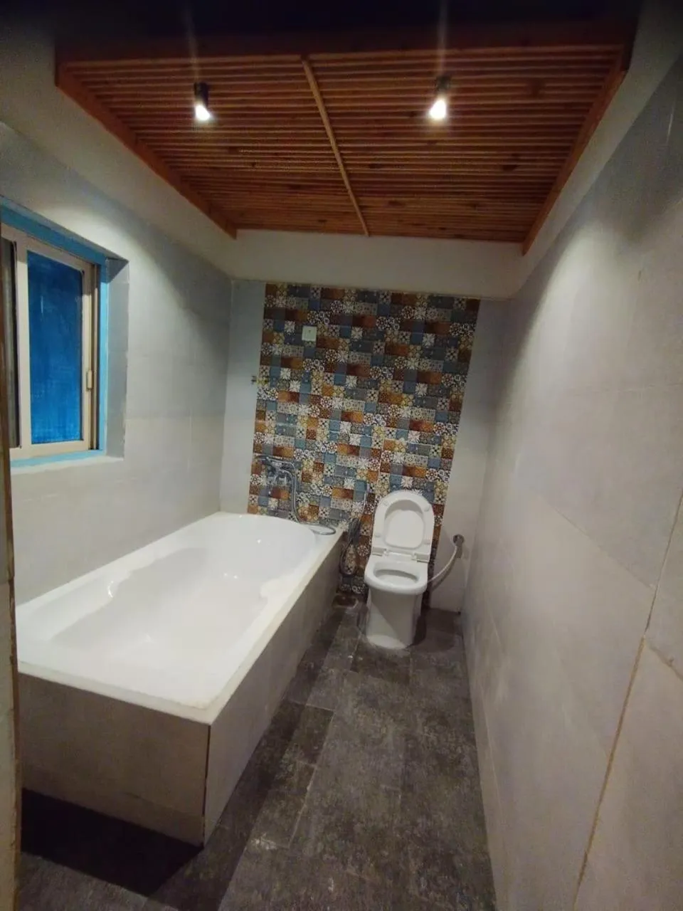 Hot Tub, Bed in The Baga Village-70 Mtrs From the Baga Beach