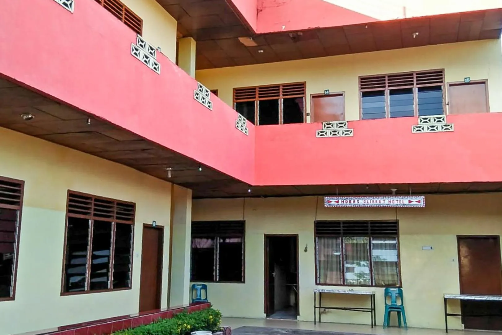 Hotel Olibert Parapat Ajibata Mitra RedDoorz