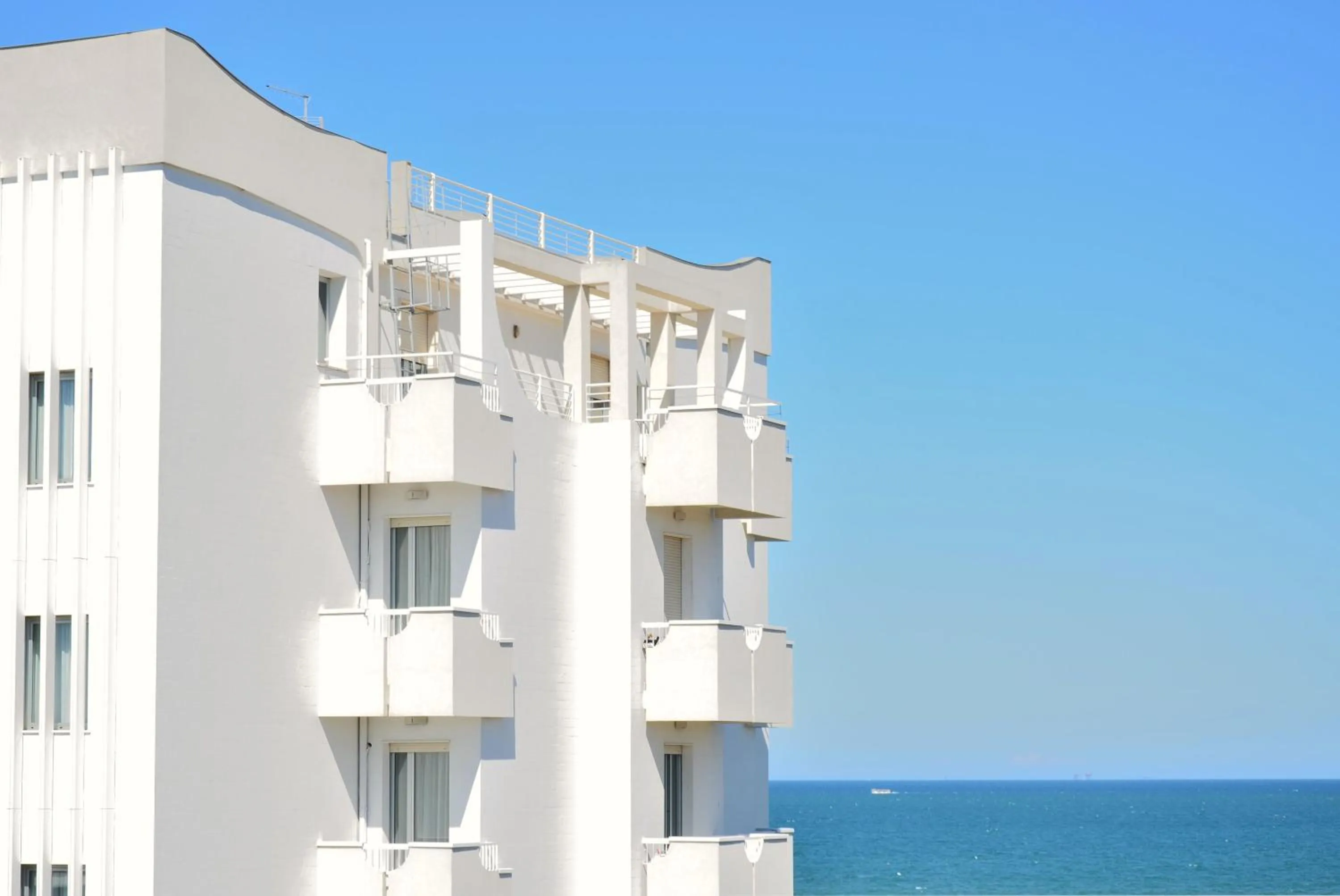 Facade/entrance in Hotel Aristeo