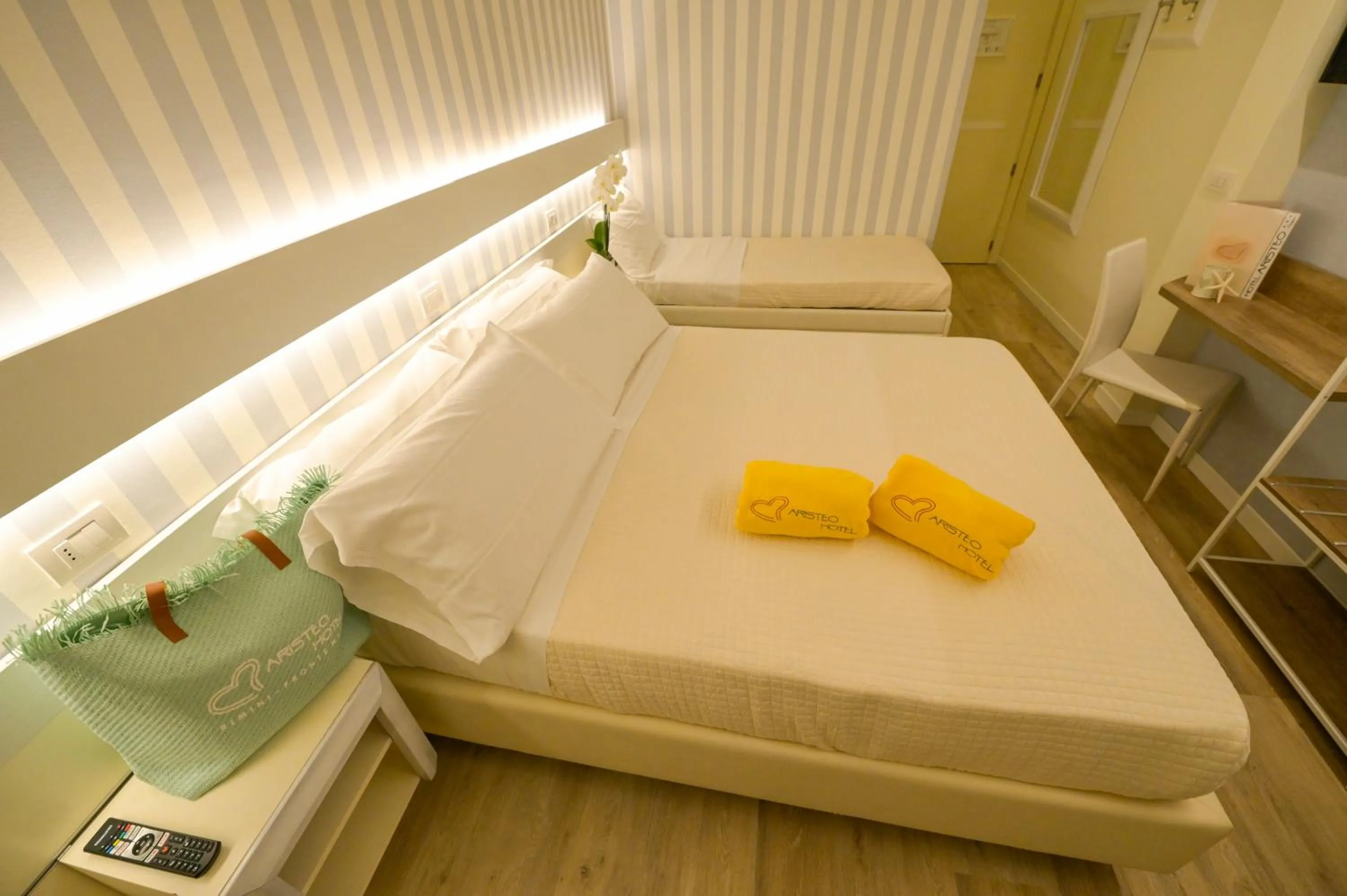 Bedroom, Bed in Hotel Aristeo