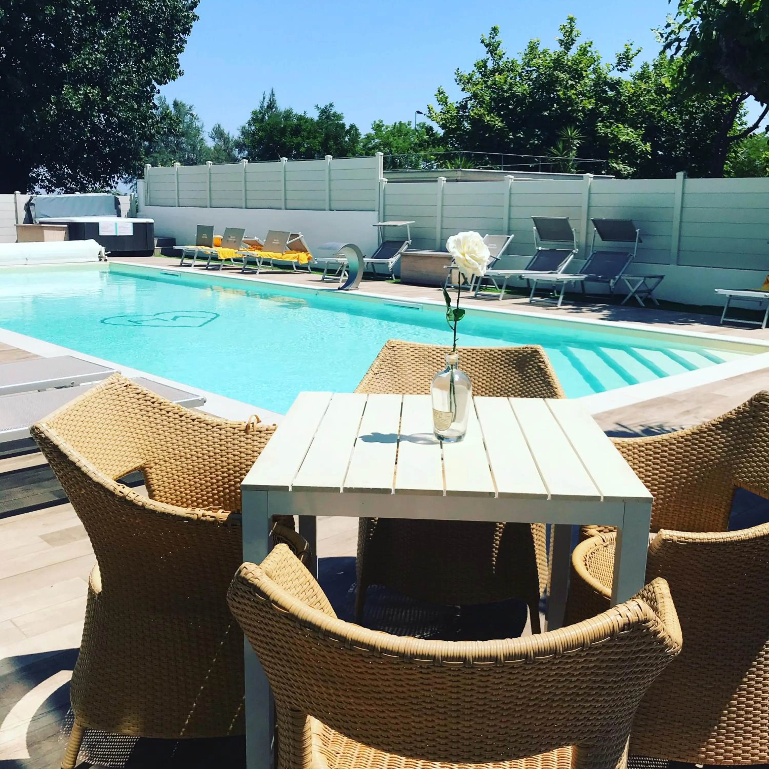 Summer in Hotel Aristeo