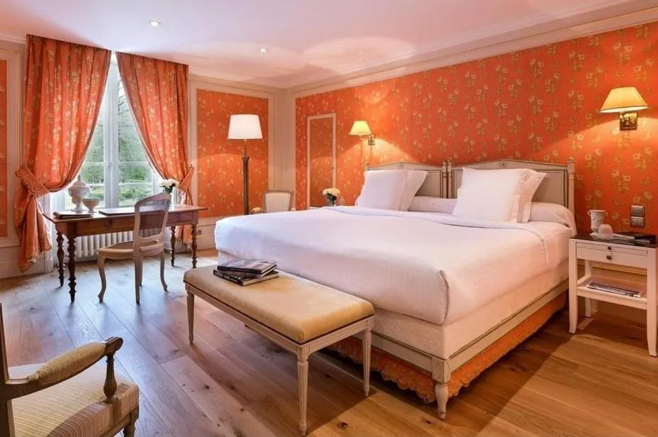 Bedroom, Bed in Les Hauts de Loire Relais & Châteaux