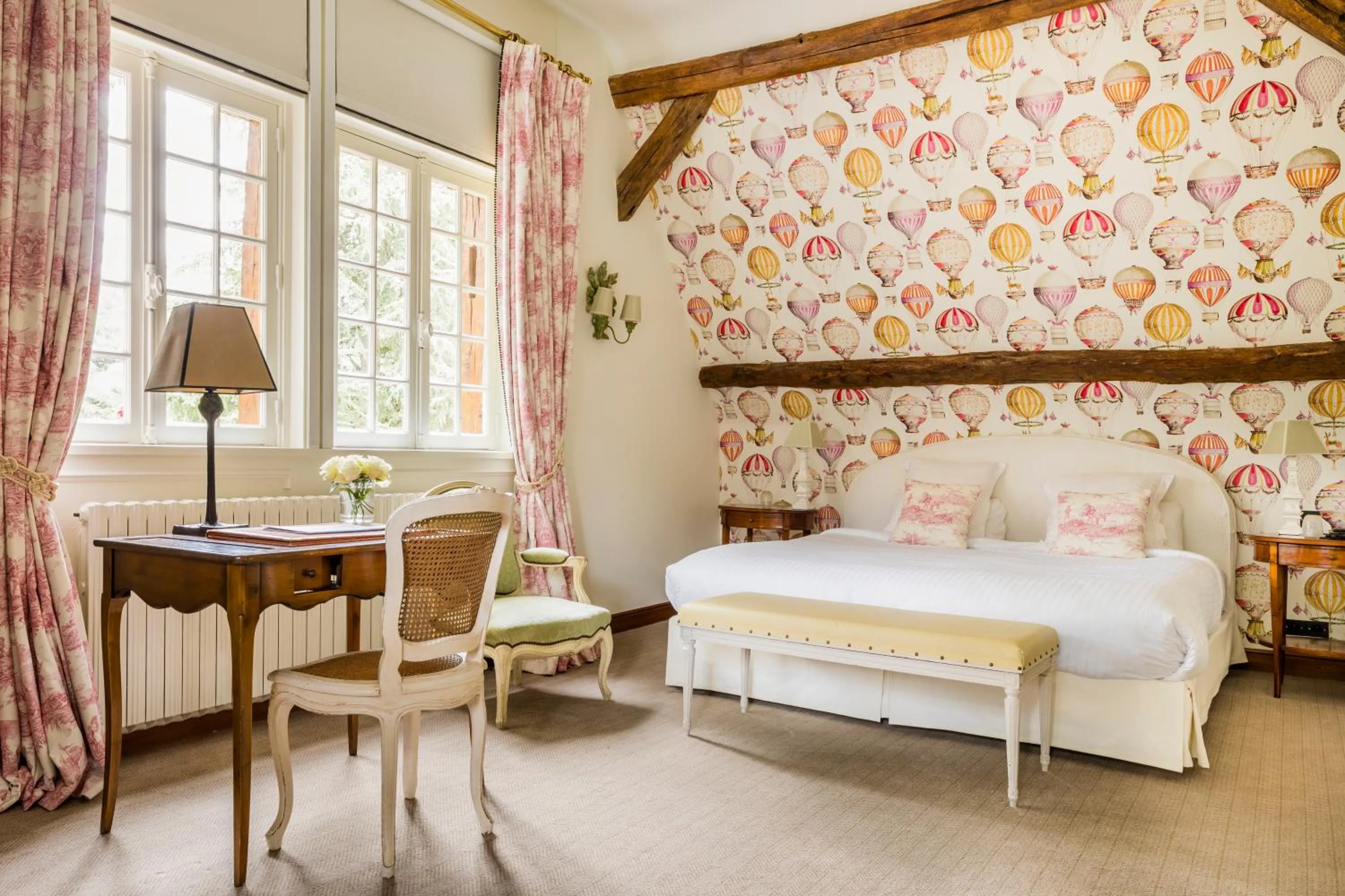 Bedroom, Bed in Les Hauts de Loire Relais & Châteaux