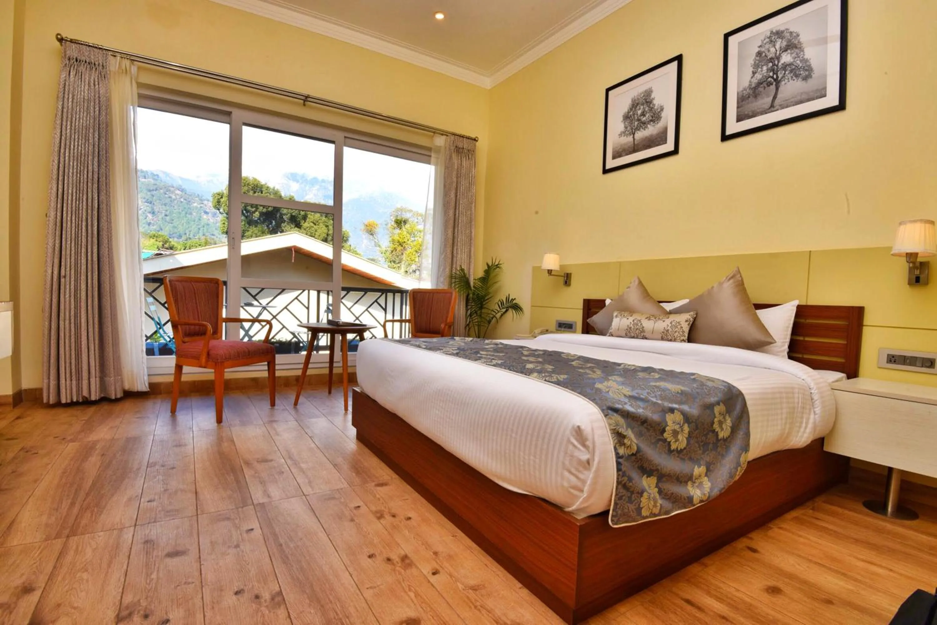 Photo of the whole room, Bed in Infinitea Tea Garden Resort