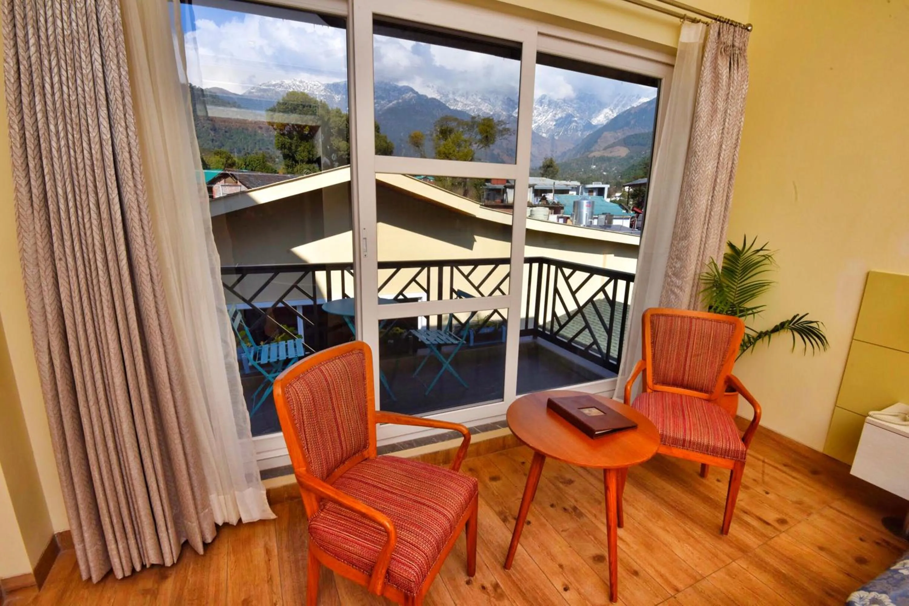 Seating area in Infinitea Tea Garden Resort