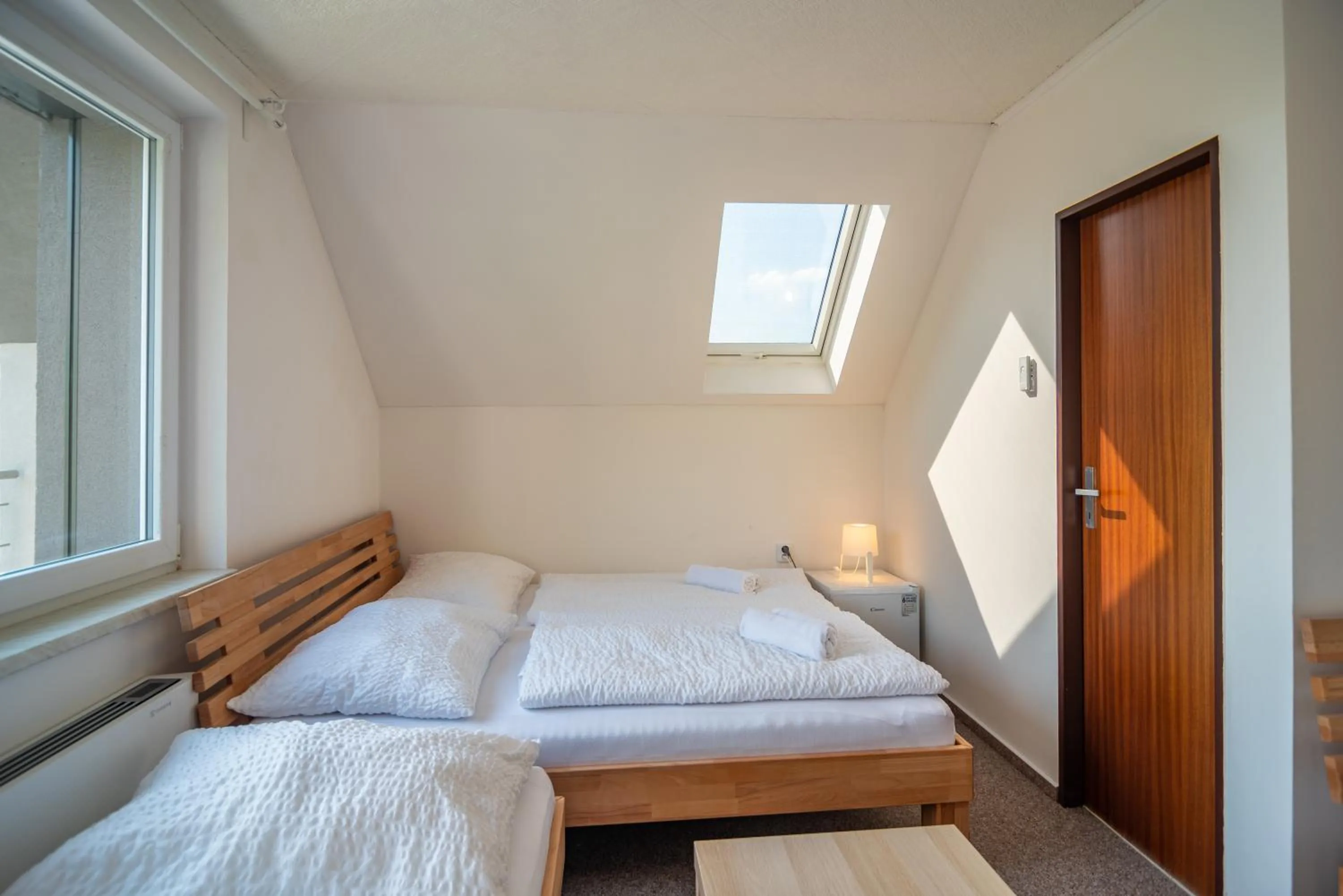 Bed in Mikulov - Inn - hotel s vinným sklepem Venuše