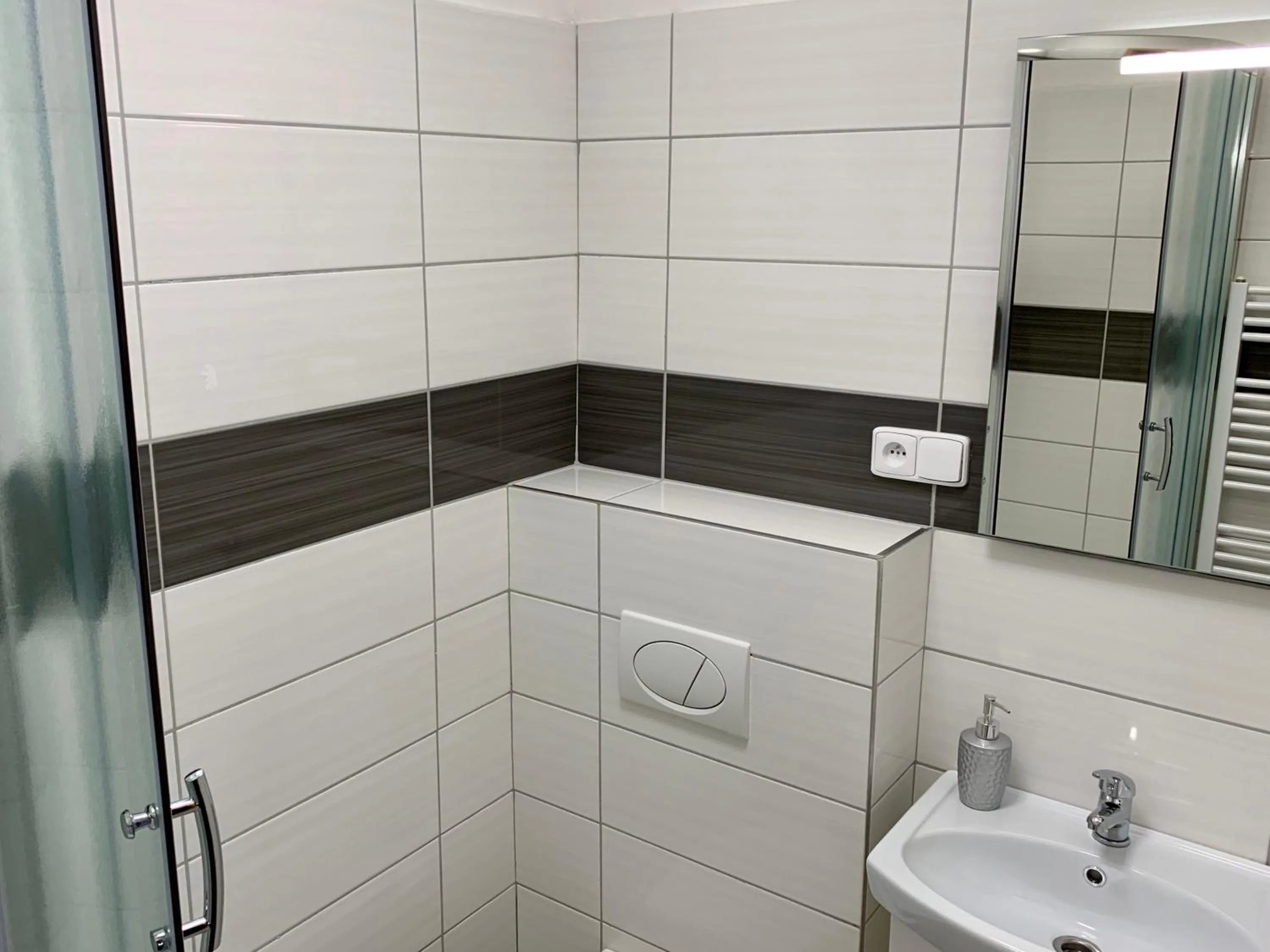 Shower in Mikulov - Inn - hotel s vinným sklepem Venuše