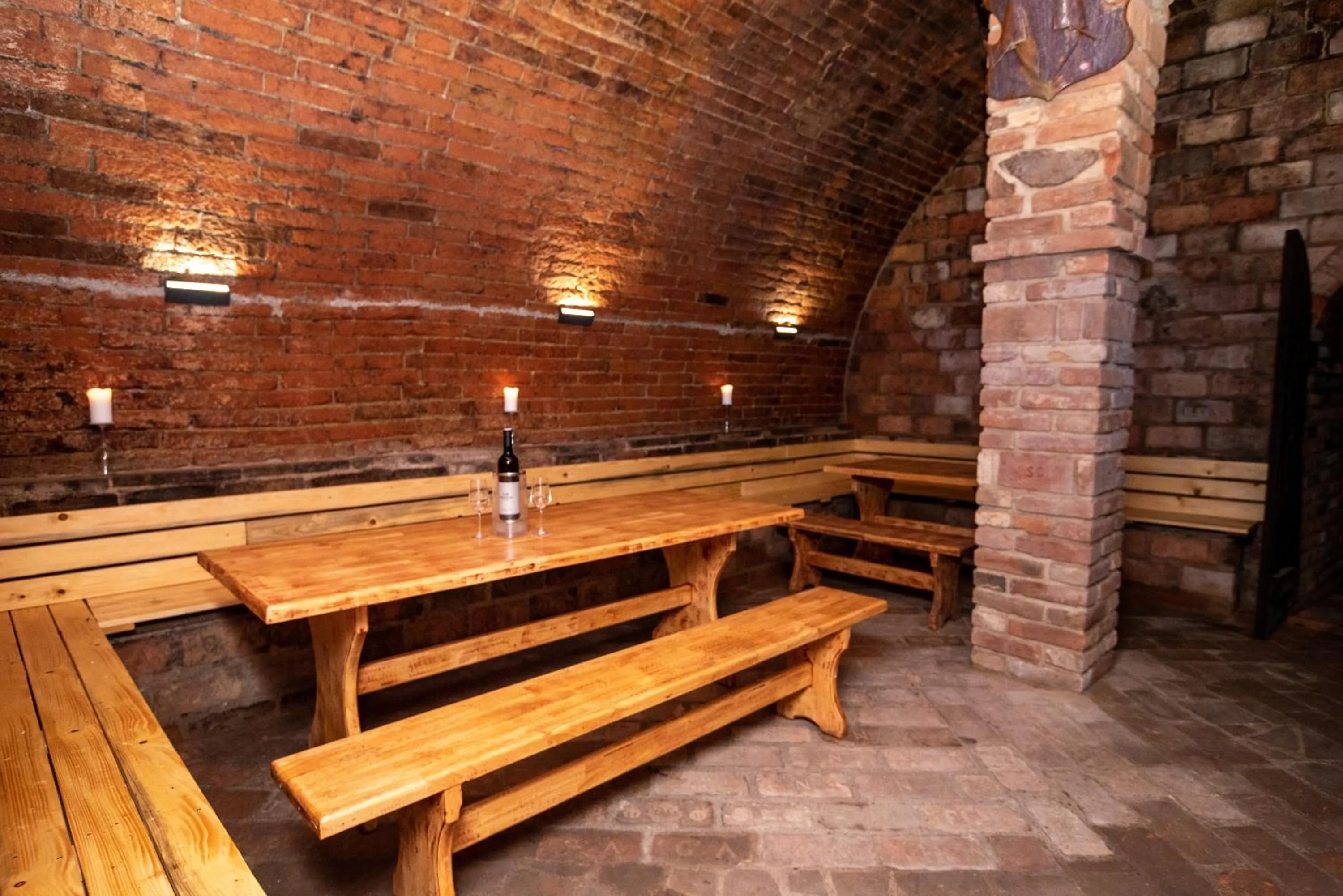 Mikulov - Inn - hotel s vinným sklepem Venuše