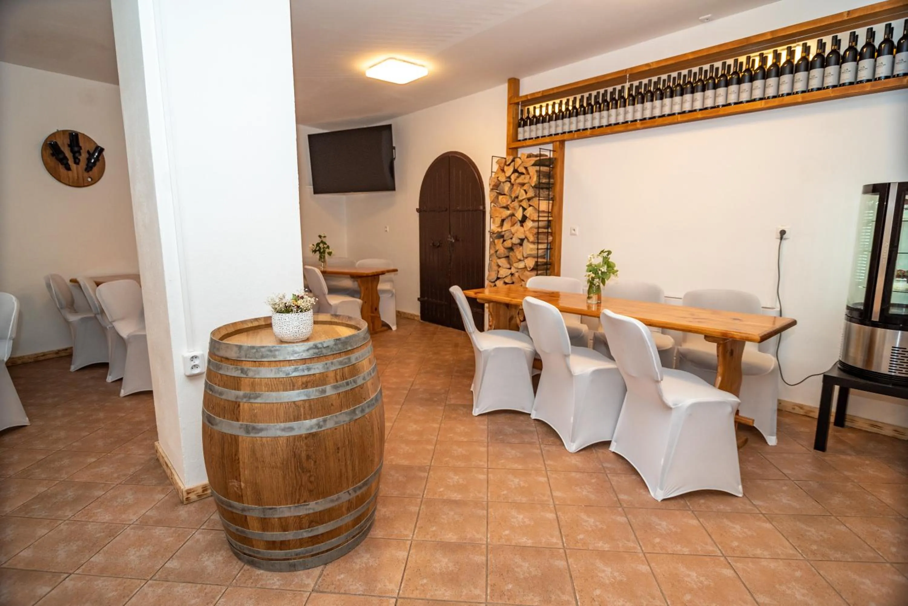 Mikulov - Inn - hotel s vinným sklepem Venuše