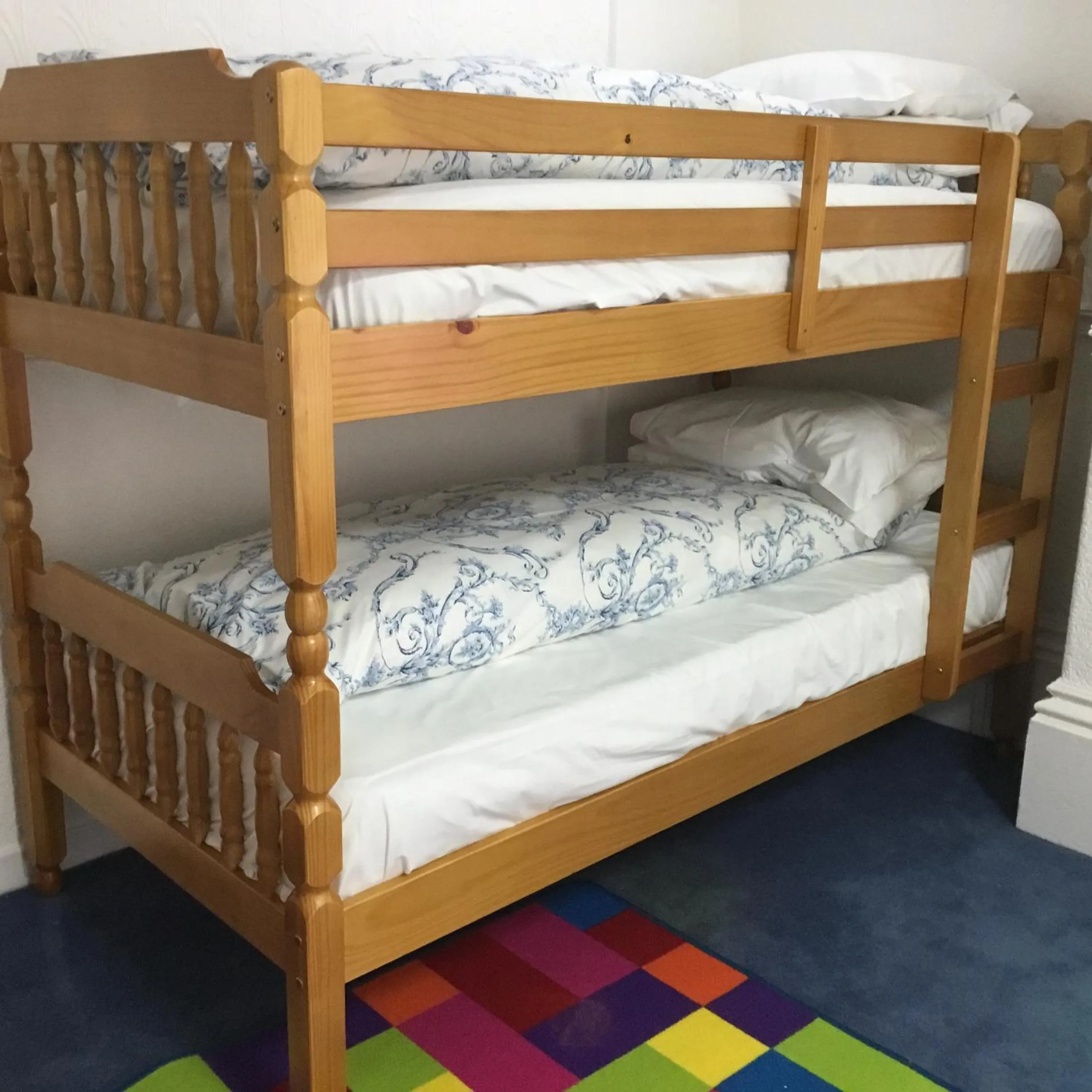 bunk bed, Bed in Danescourt Lodge