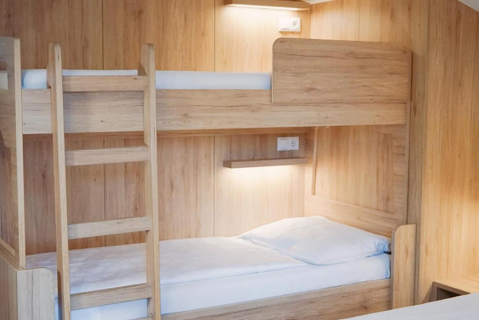 Bed in Hotel Gisserhof - Dolomea Hotel