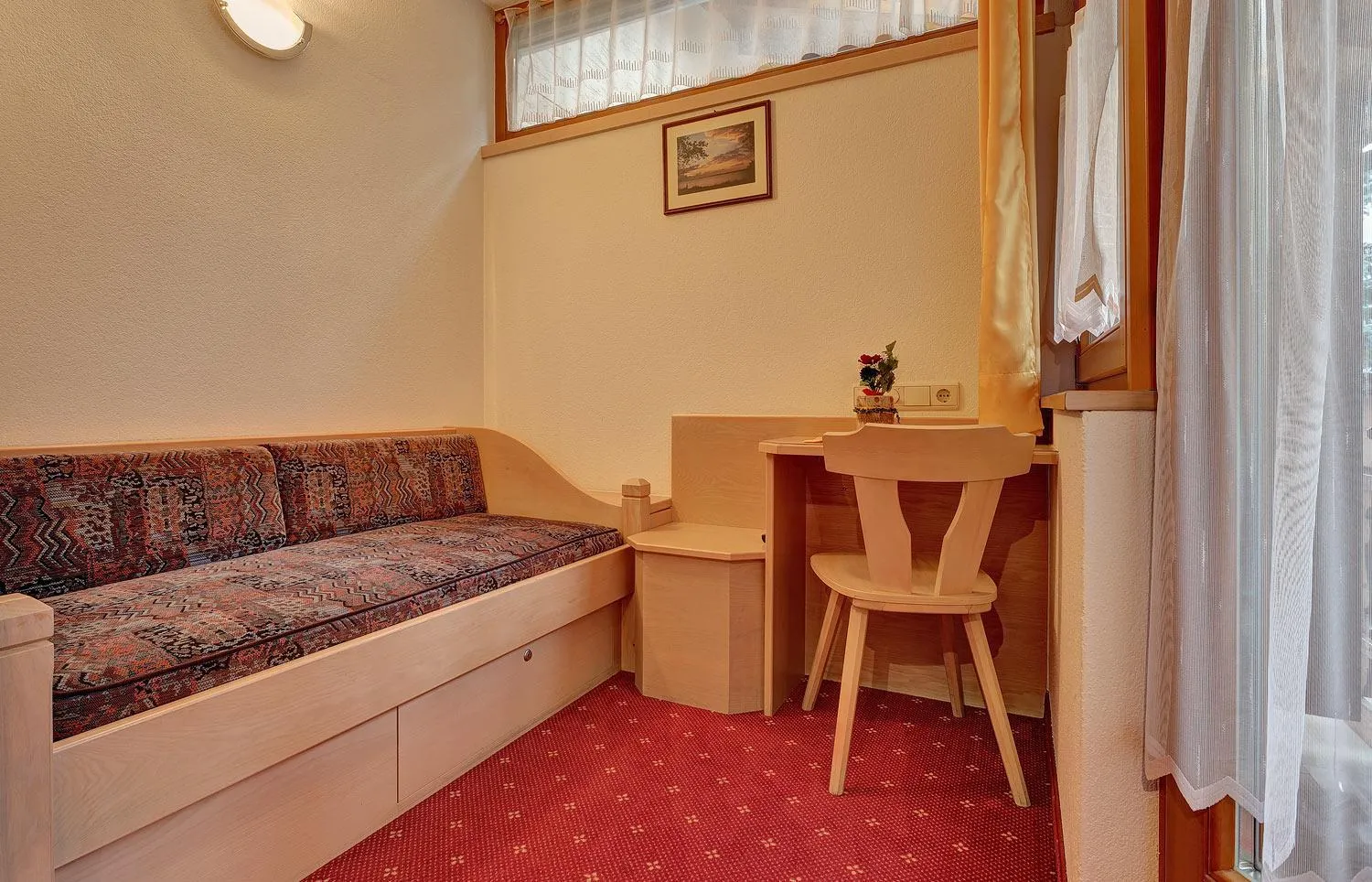 Bed in Hotel Gisserhof - Dolomea Hotel