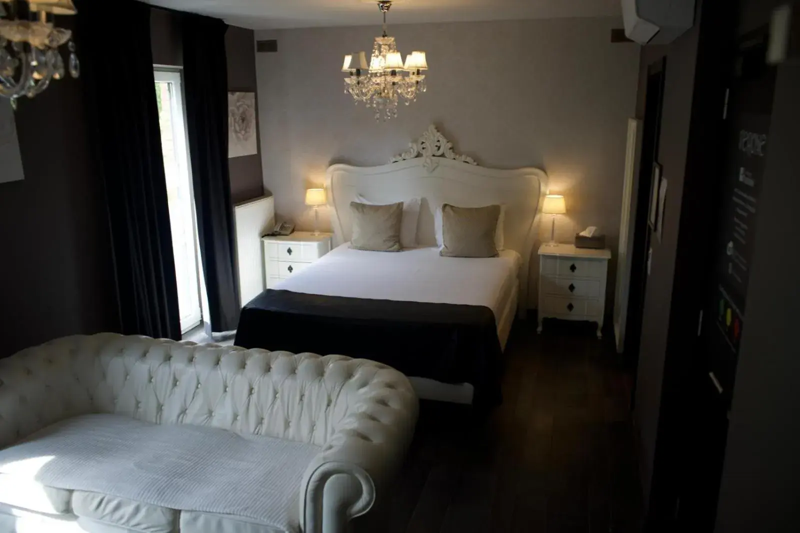 Double Room with Shower in L'écrin des Vennes - Liège centre Double Room with Shower in L'écrin des Vennes - Liège centre
