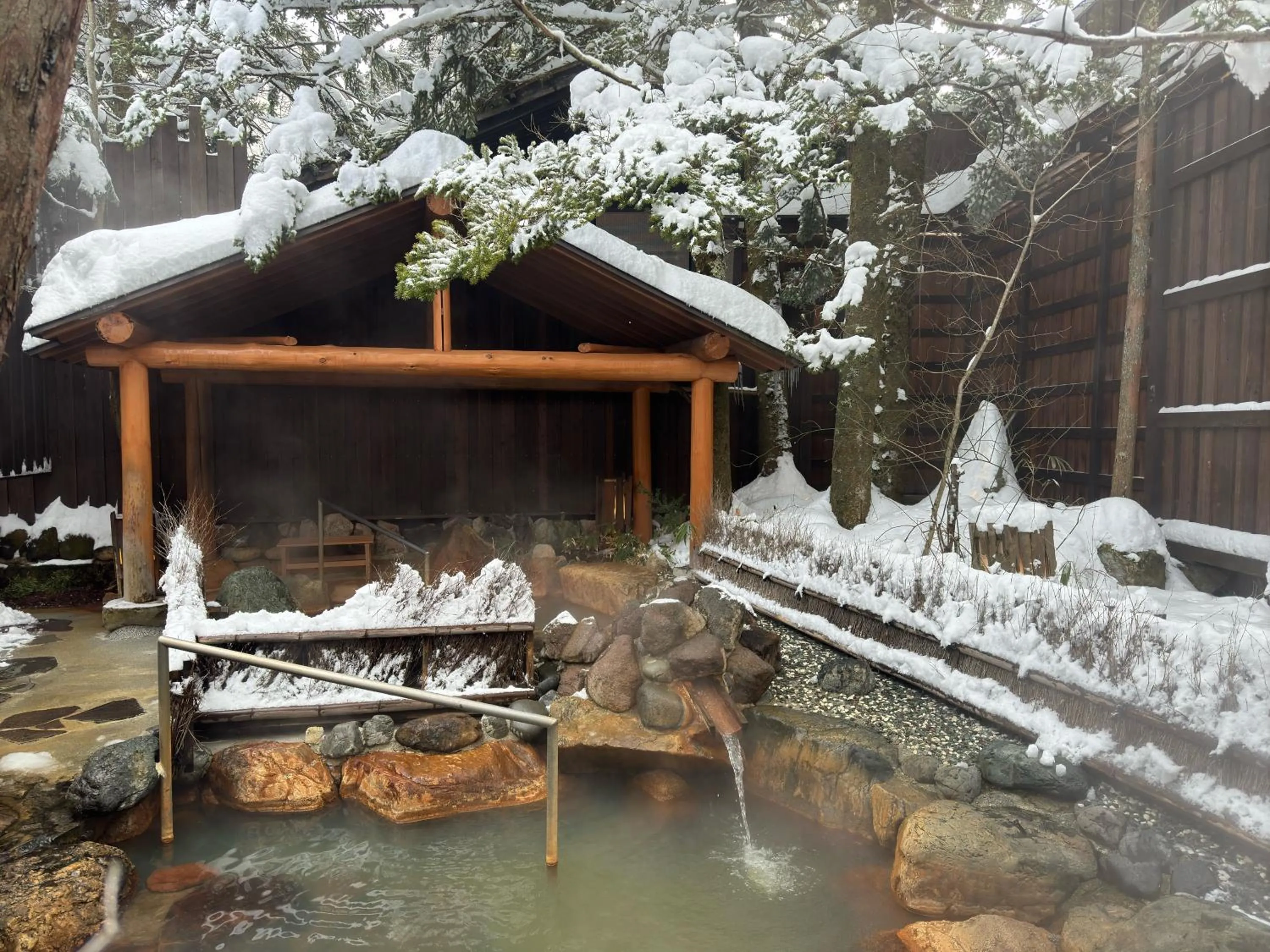 Hot Spring Bath in Hirayukan