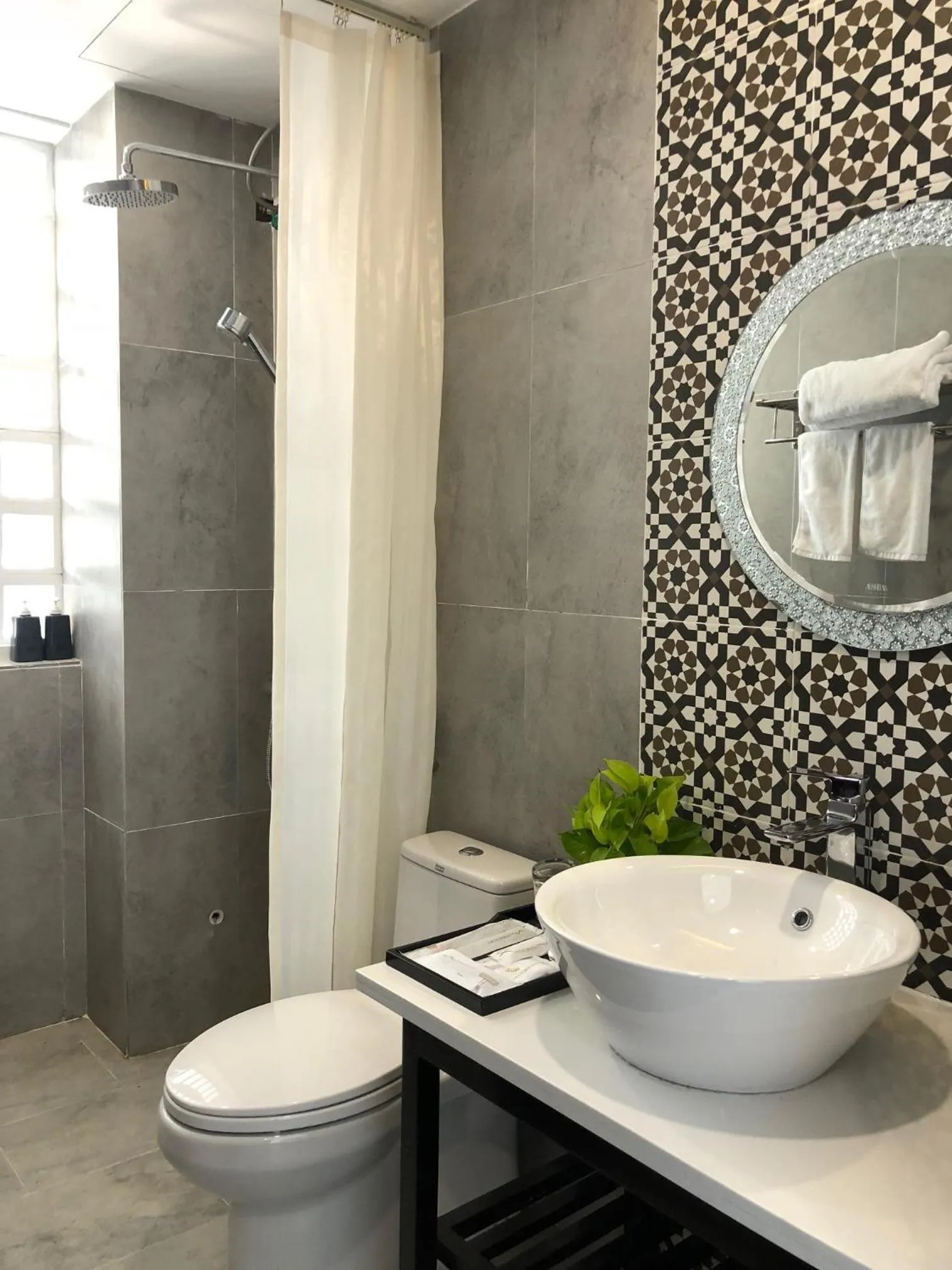 Bathroom in La An Homestay