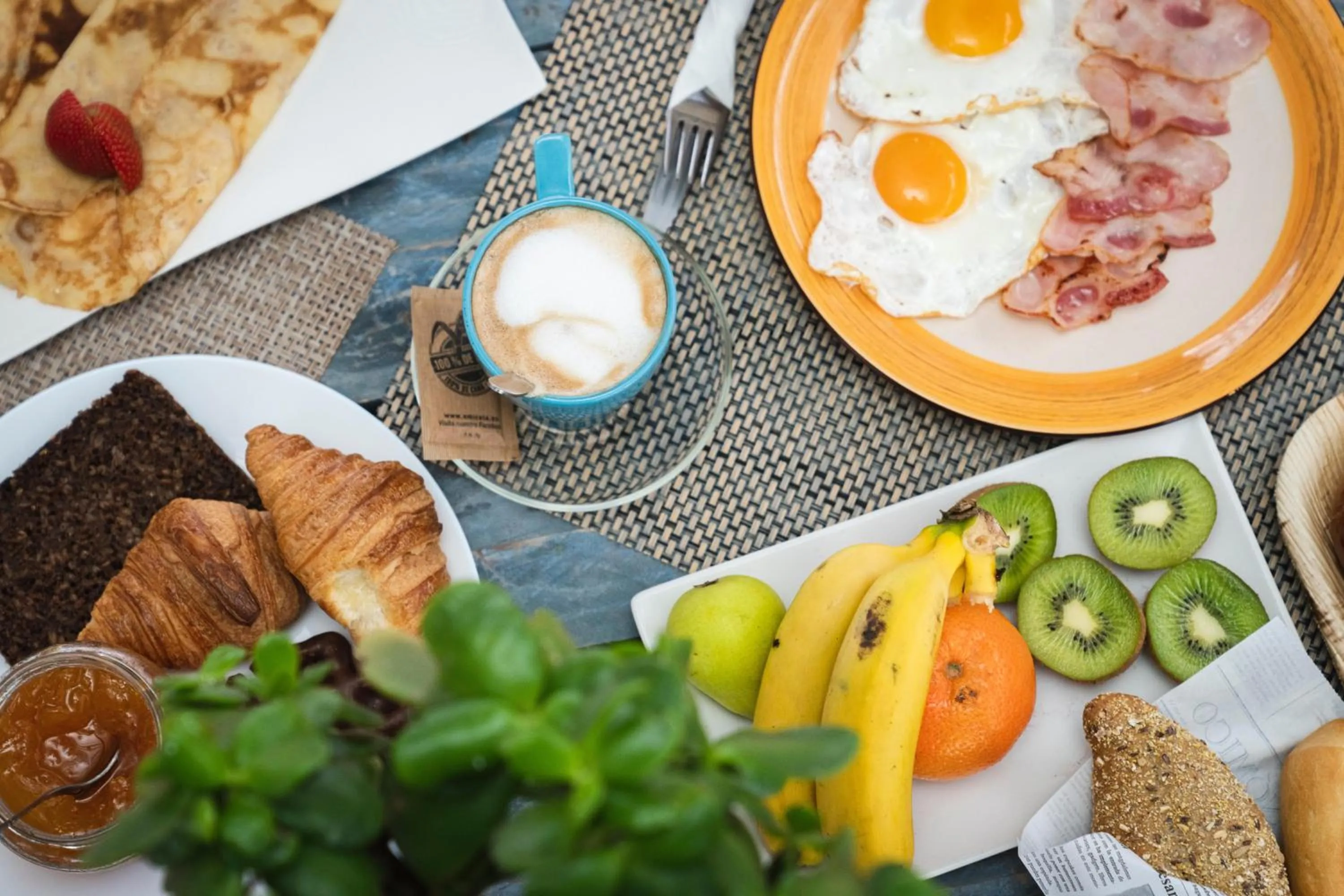 Restaurant/places to eat in Buendía Corralejo Nohotel