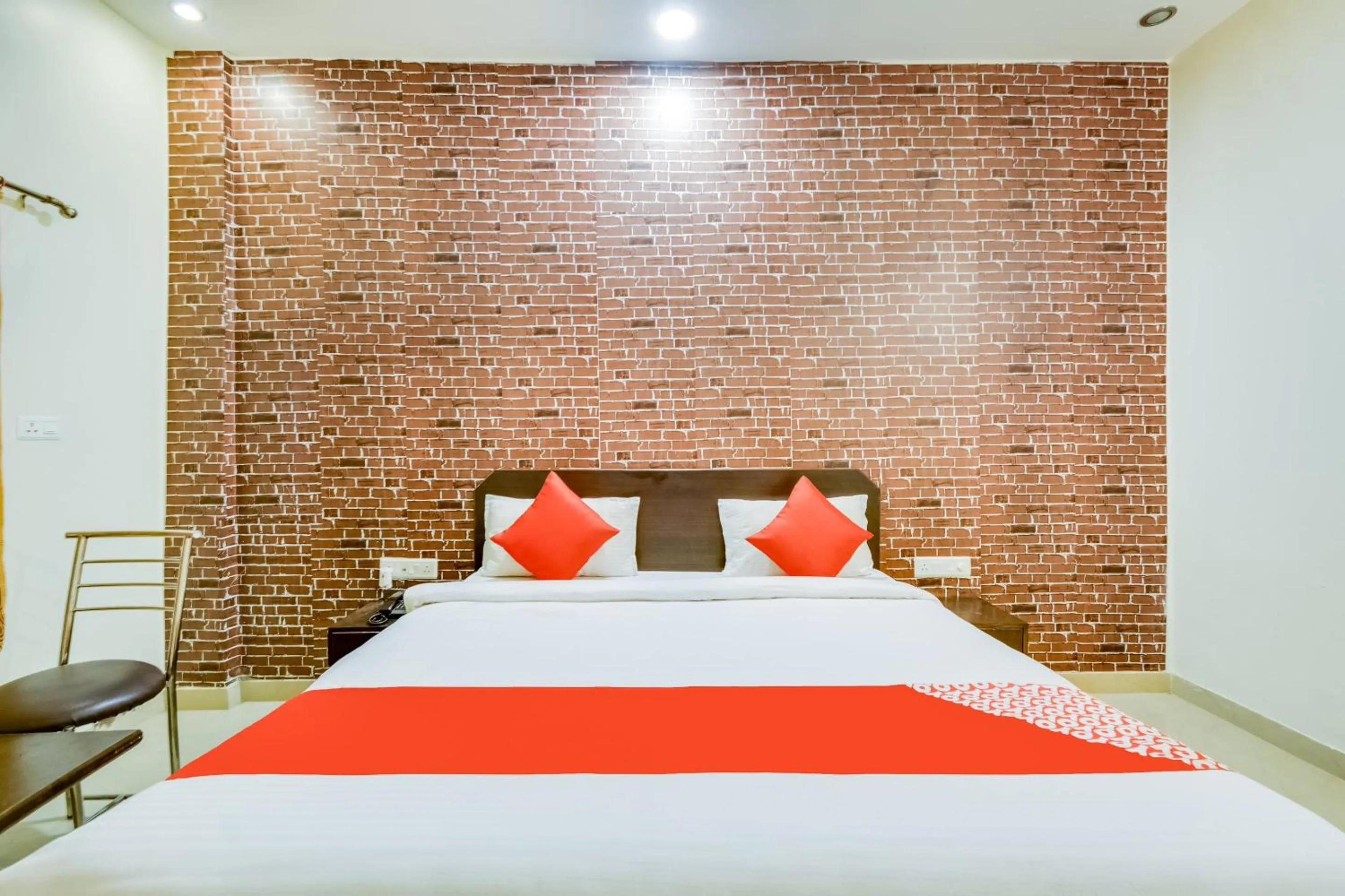 Bedroom, Bed in Hotel O The Thar Mid Way Hotel And Restaurant