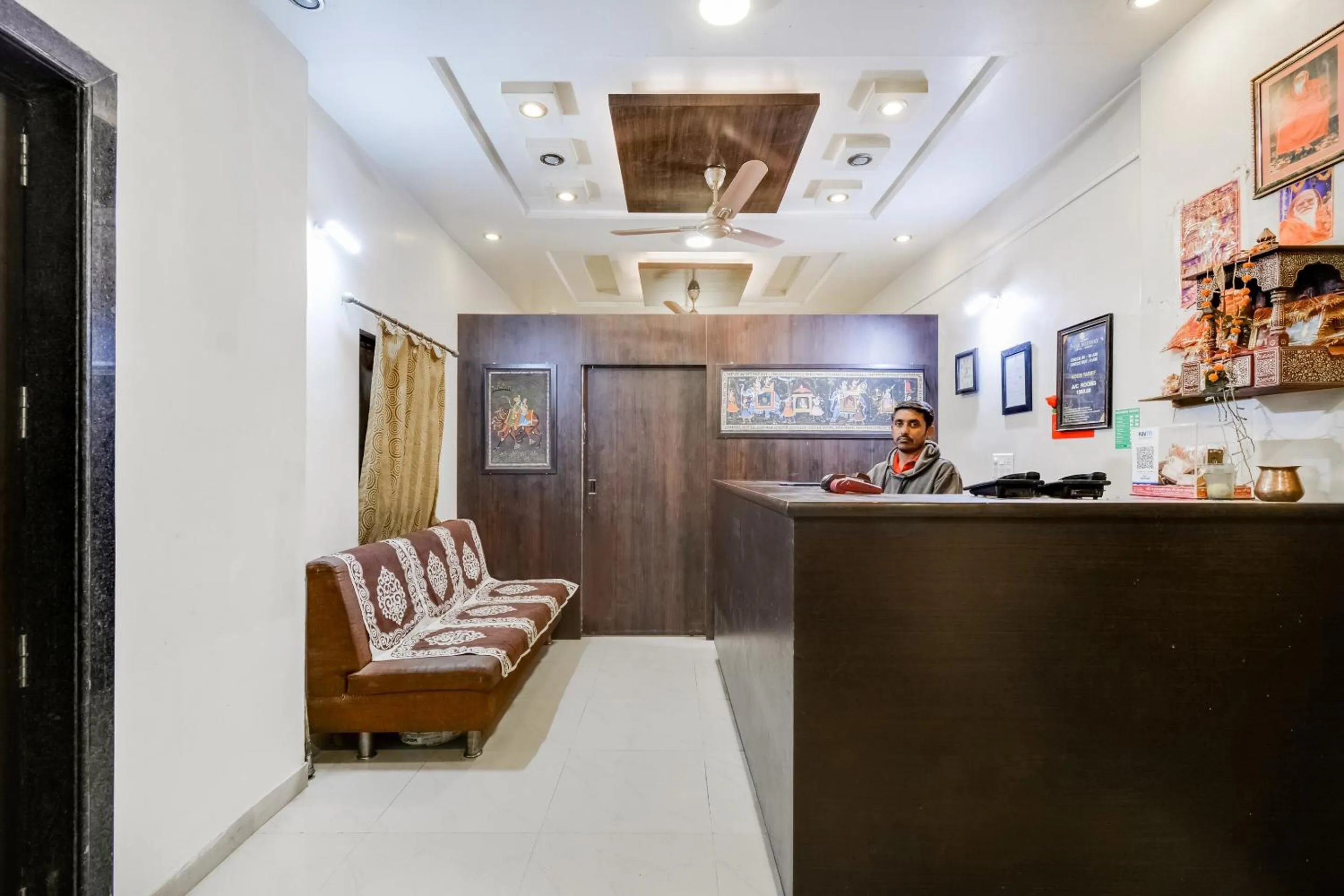 Lobby or reception in Hotel O The Thar Mid Way Hotel And Restaurant