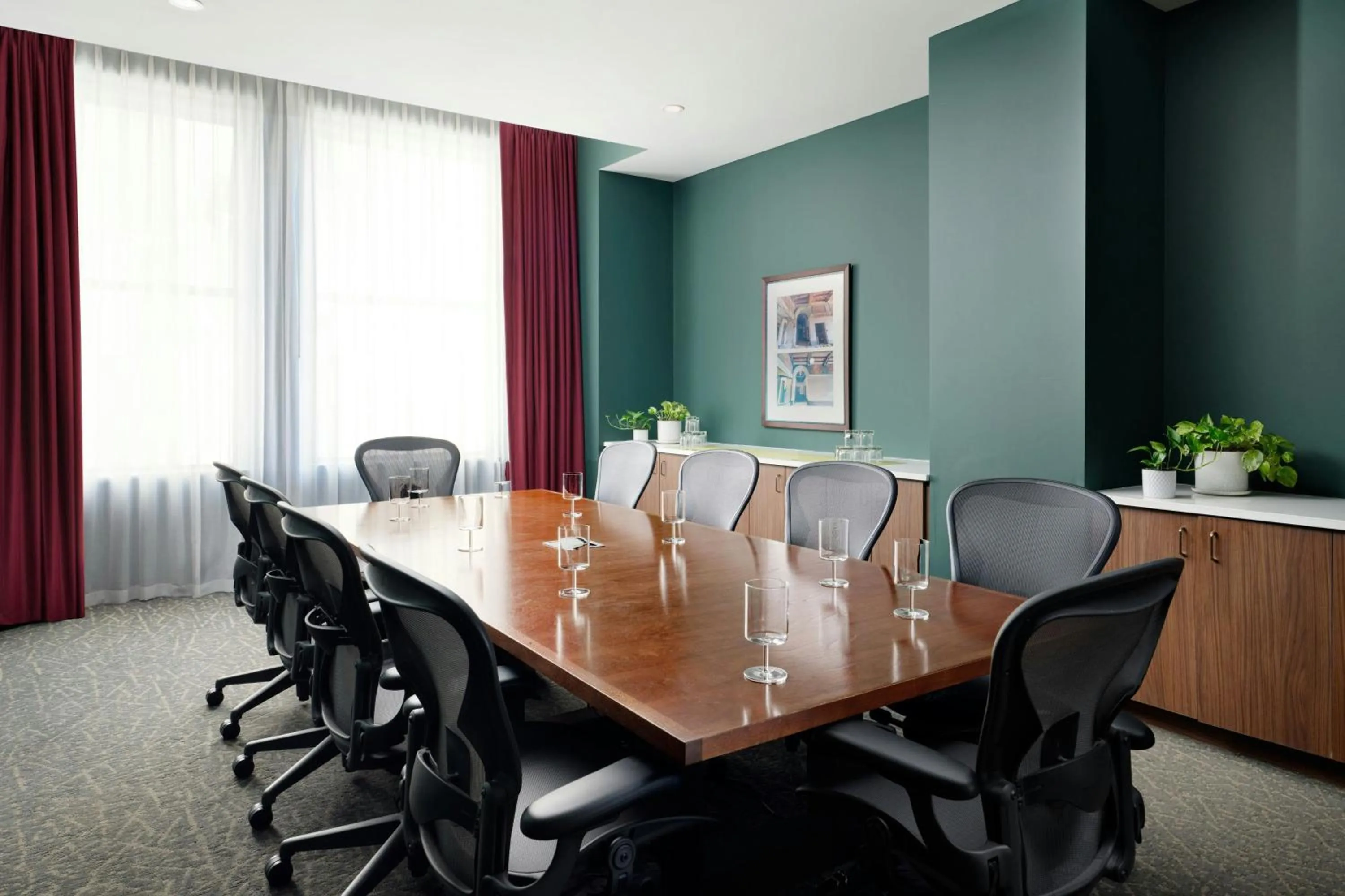 Meeting/conference room in Element Detroit at the Metropolitan