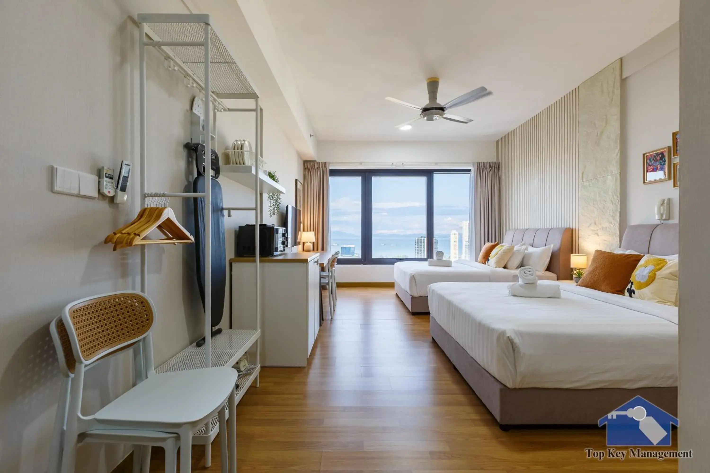 Studio with Sea View in Tropicana 218 Macalister Studio with Sea View in Tropicana 218 Macalister