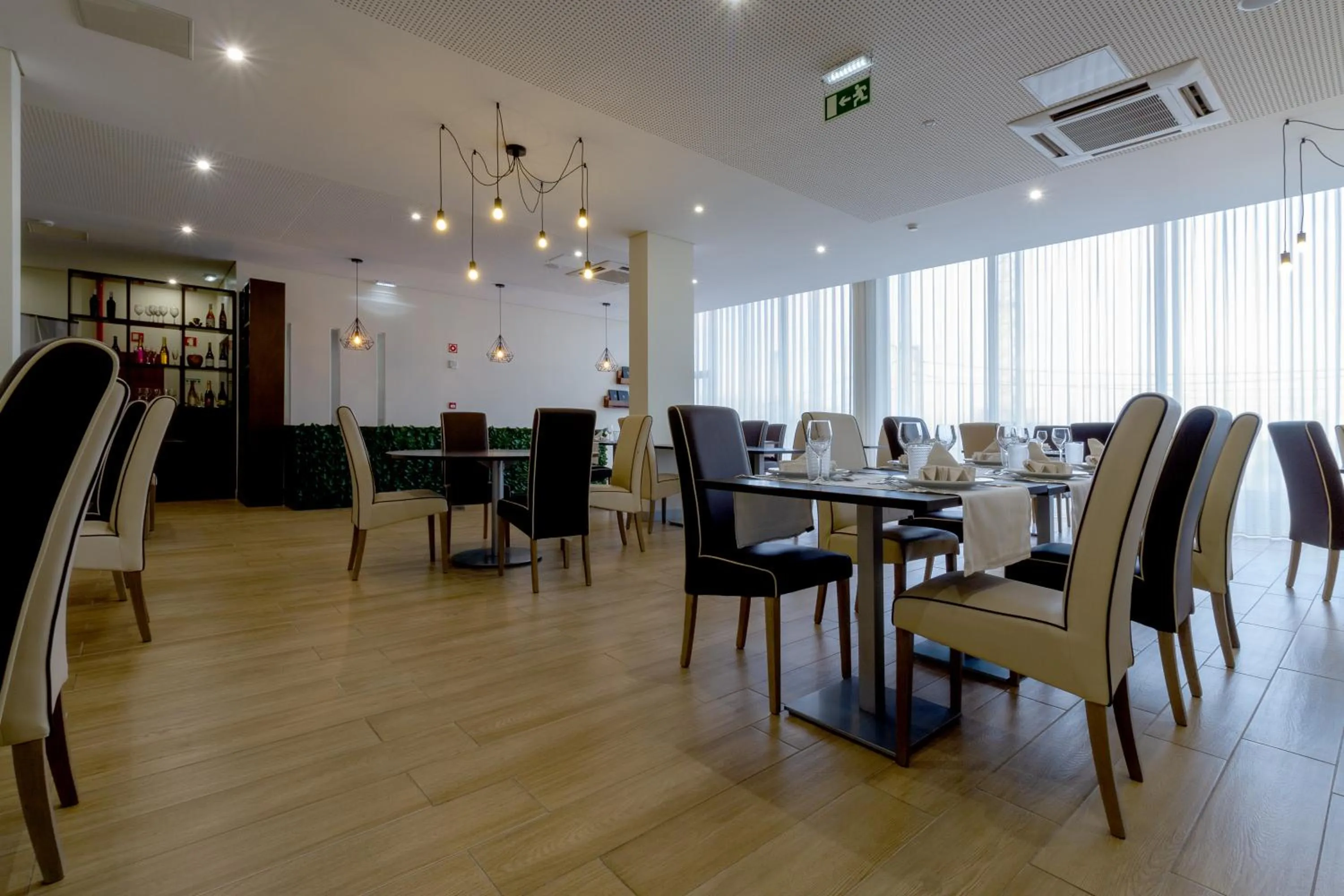 Restaurant/places to eat in In Gold Hotel & Spa