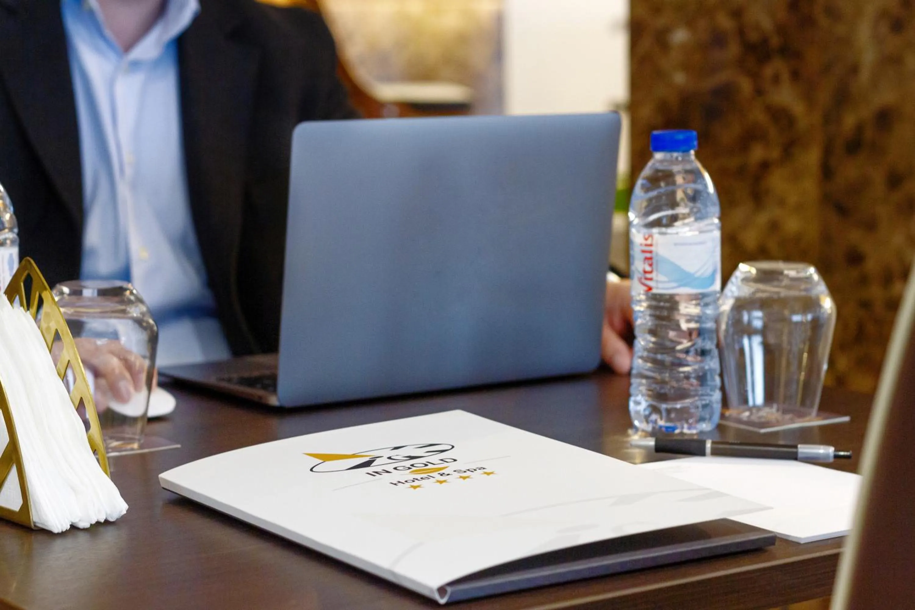 Lounge or bar in In Gold Hotel & Spa