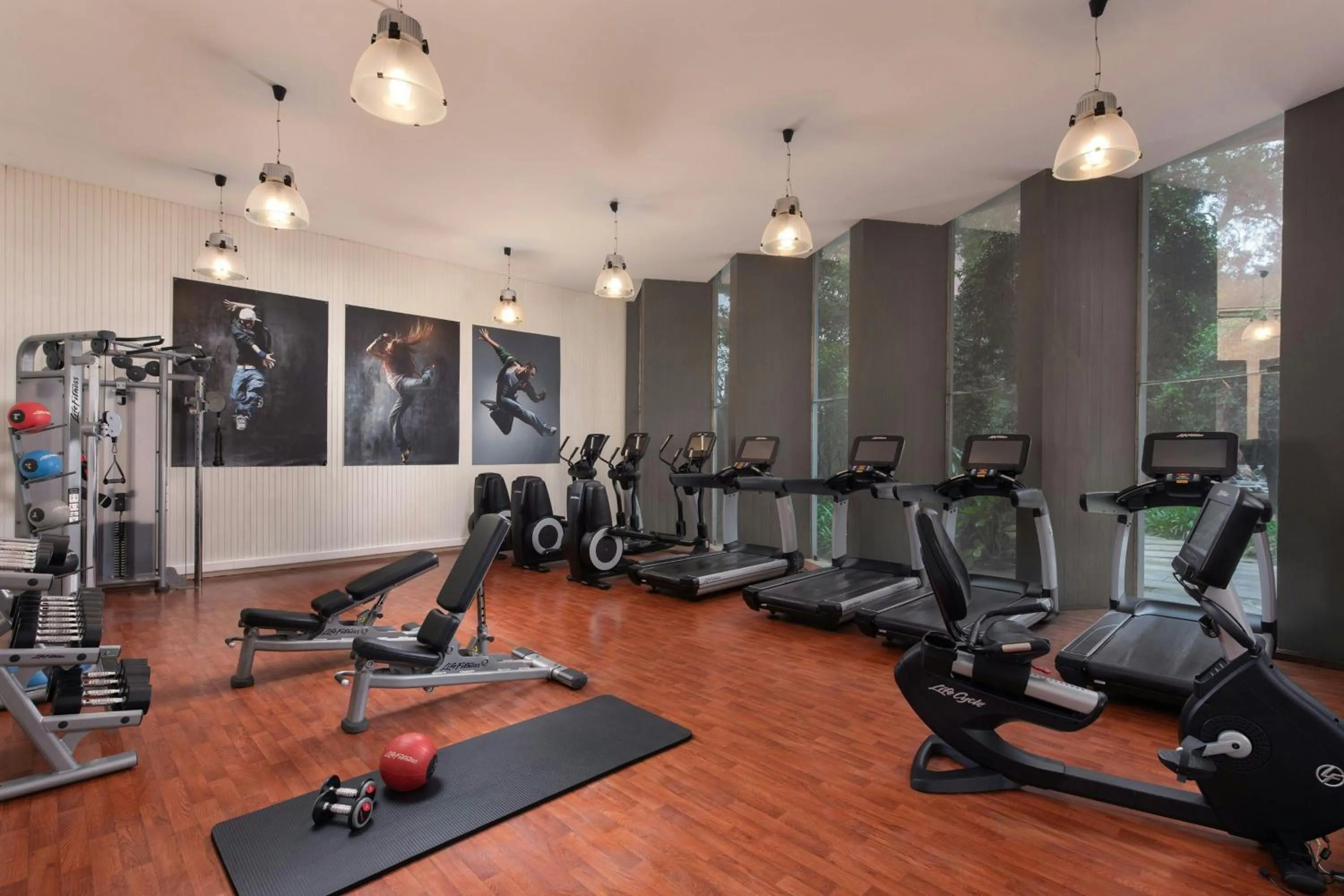 Fitness centre/facilities in Lisbon Marriott Hotel
